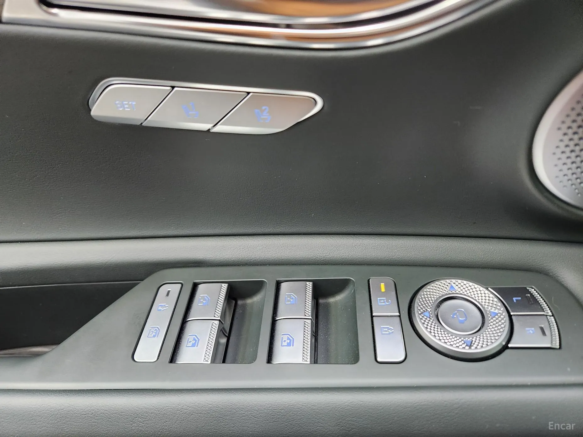 Genesis GV80 превью 12