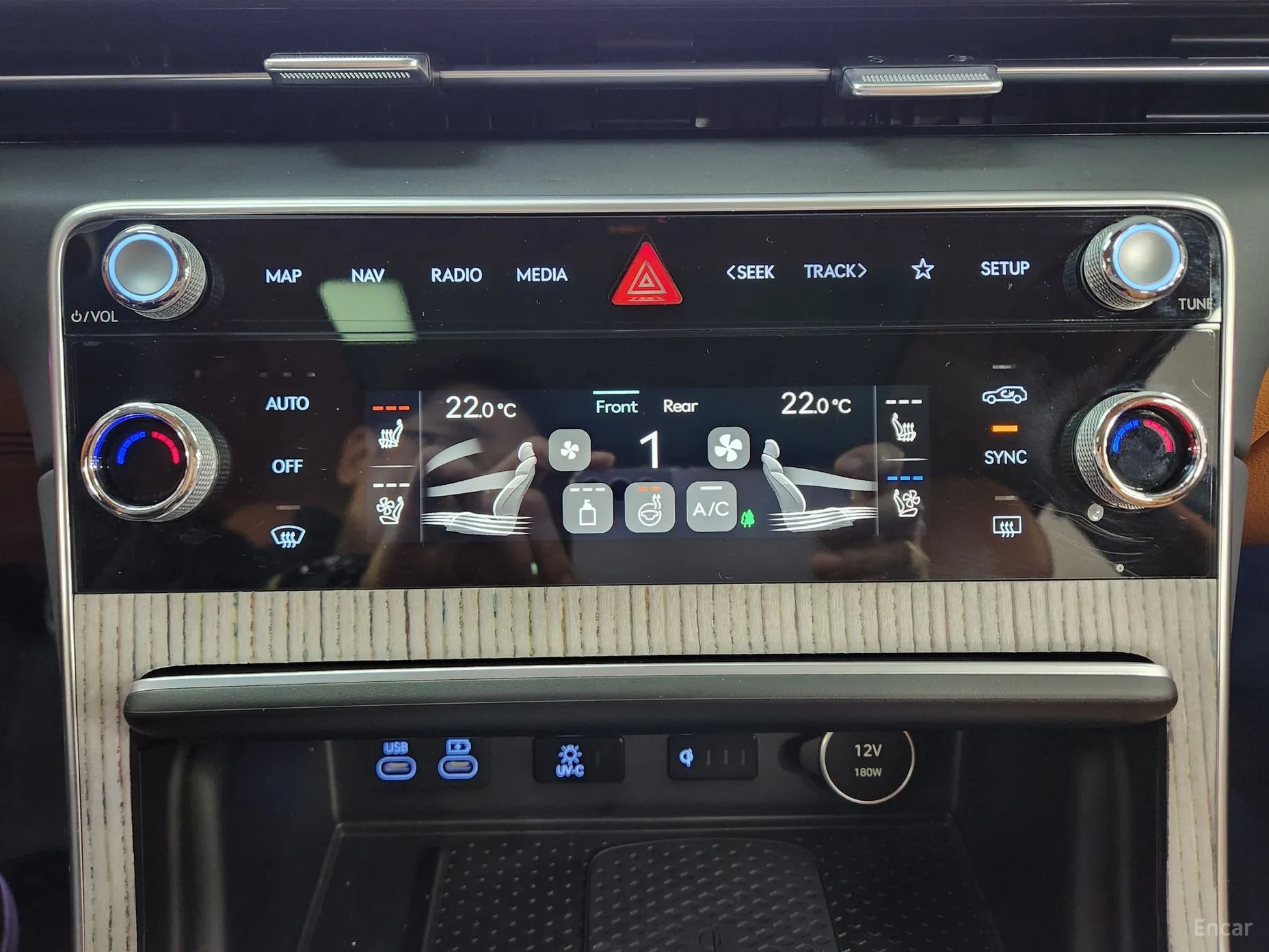 Genesis GV80 превью 13