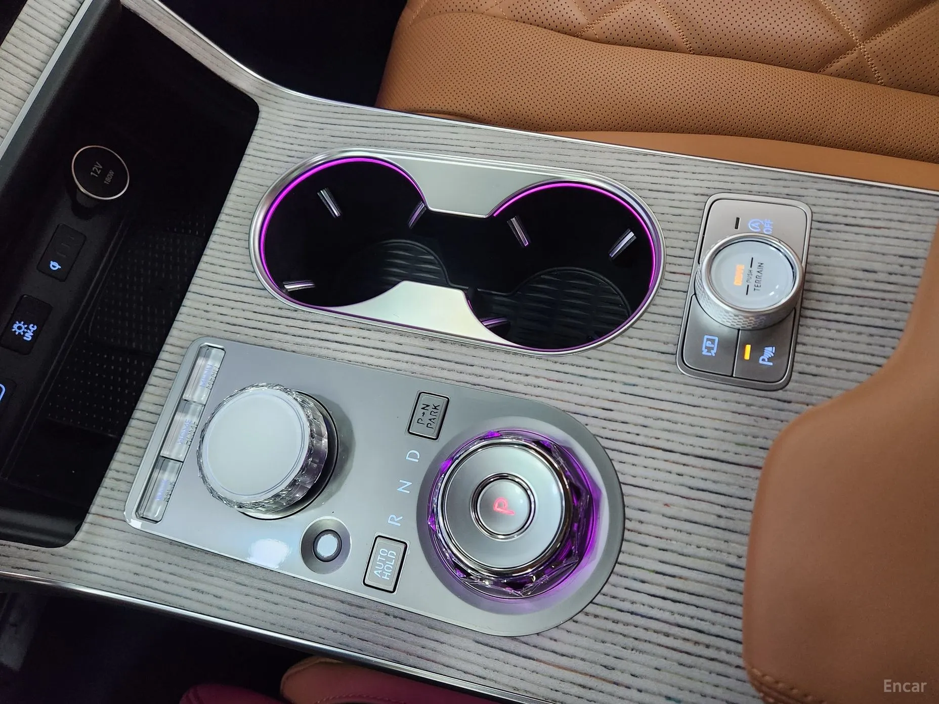 Genesis GV80 превью 14