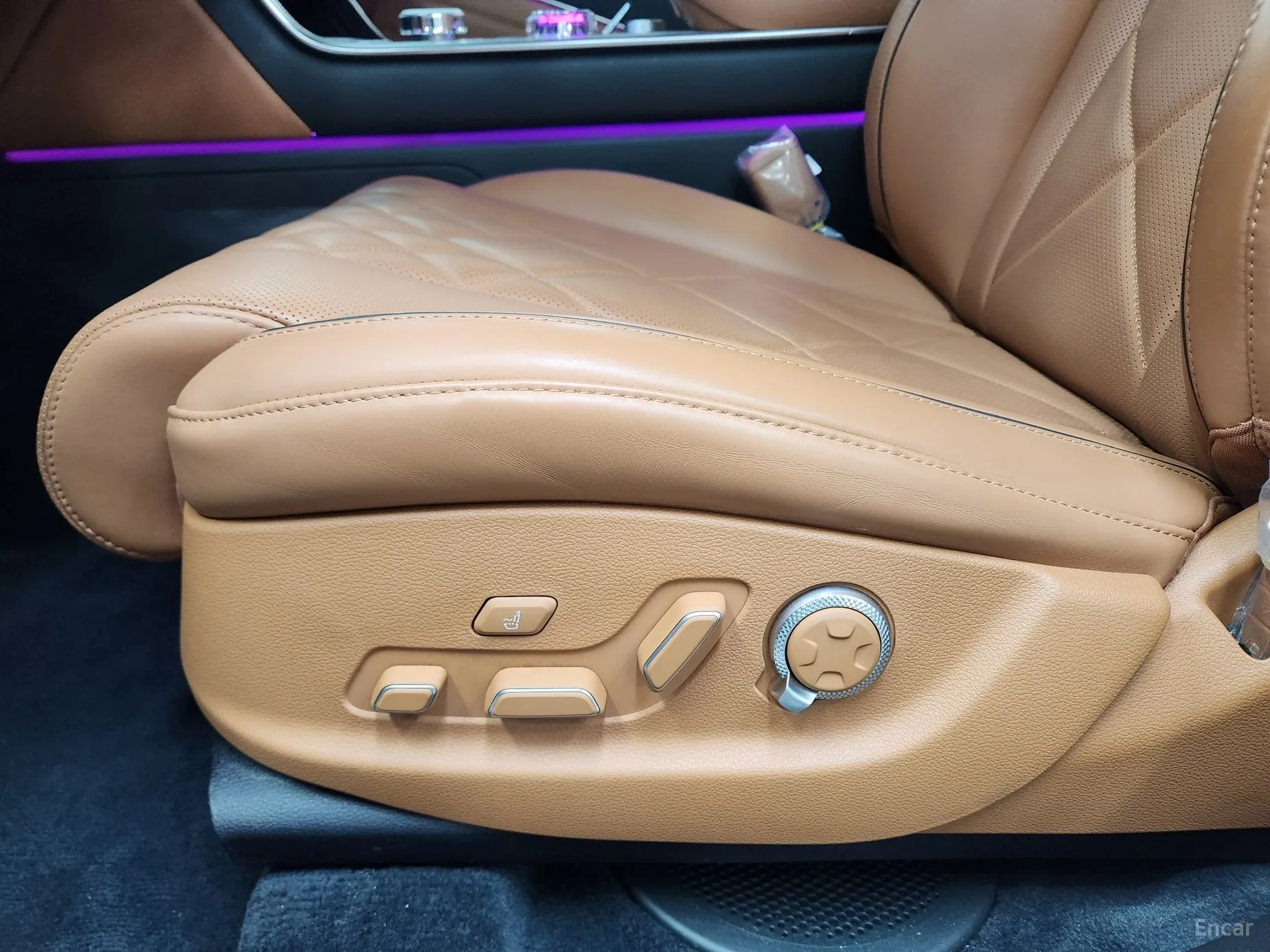 Genesis GV80 превью 18