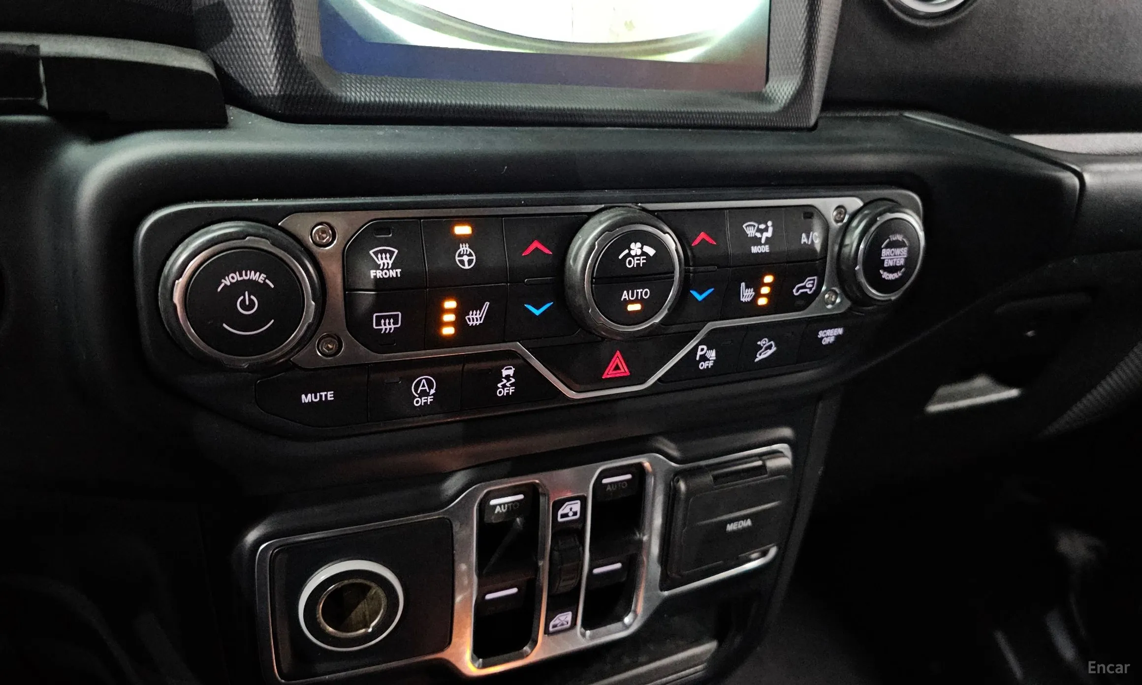 Jeep Wrangler (JL) превью 17
