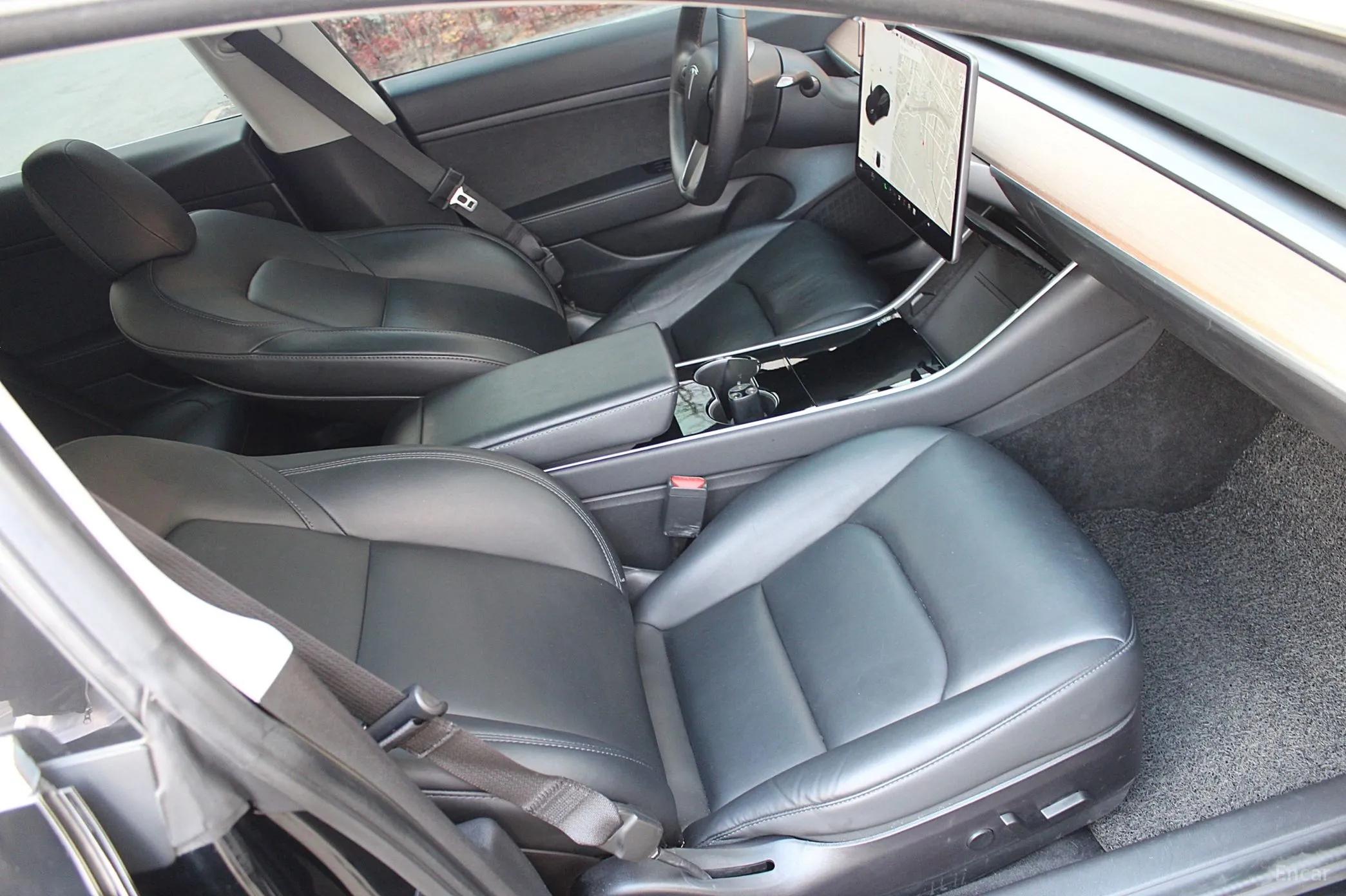 Tesla Model 3 превью 15