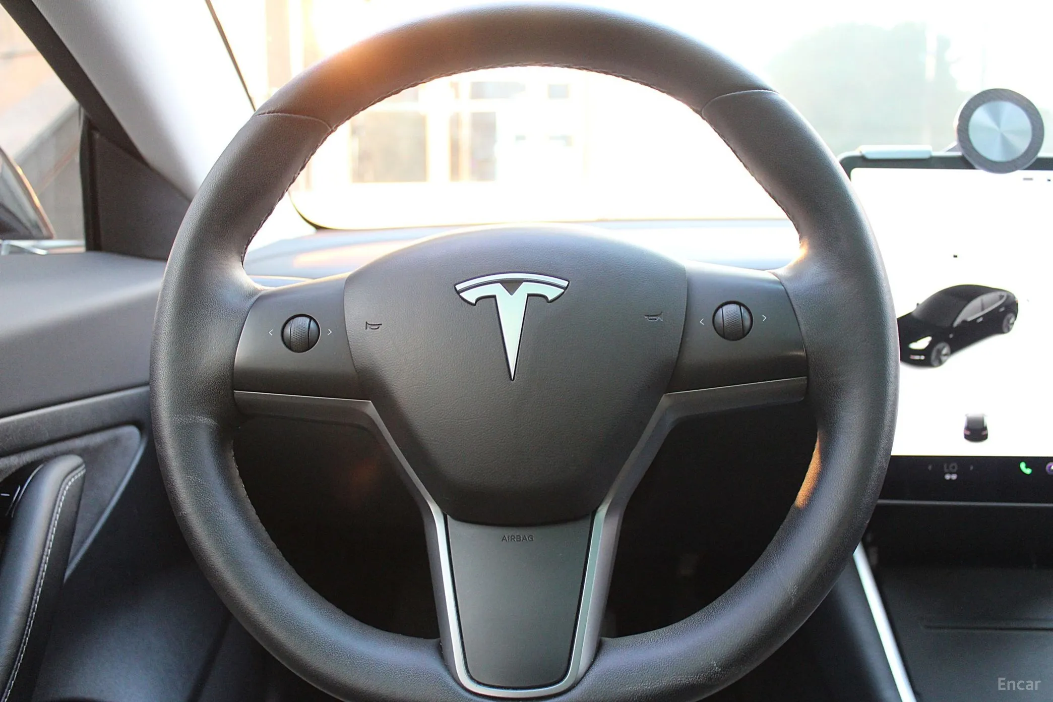 Tesla Model 3 превью 9