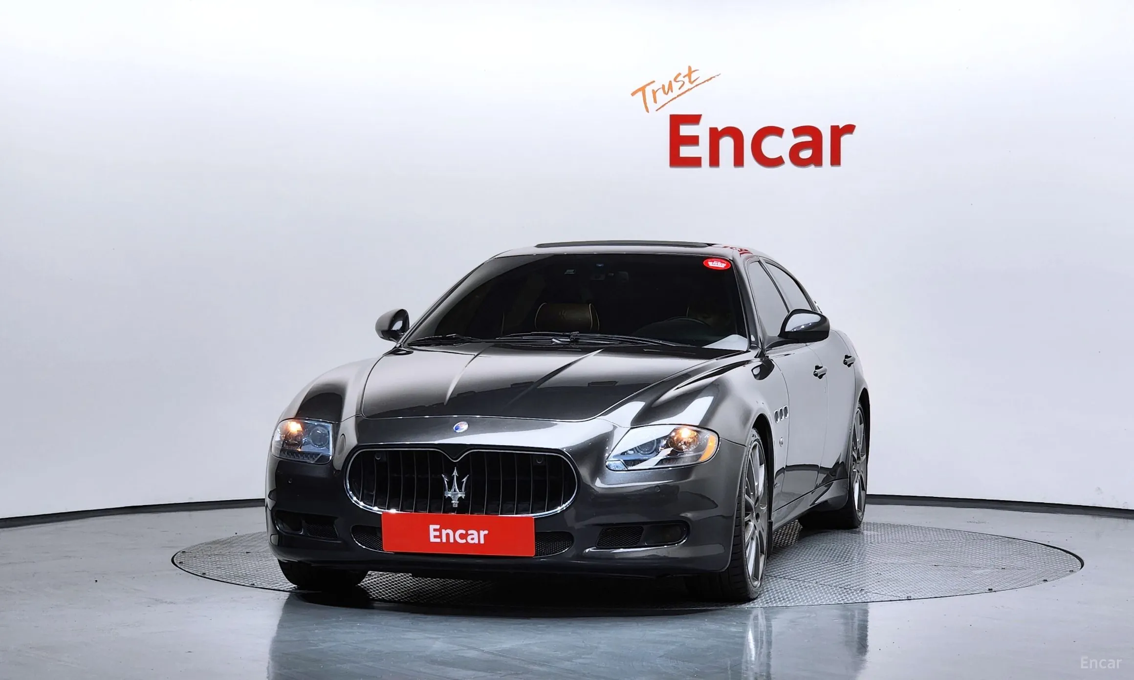 Maserati Quattroporte превью 3