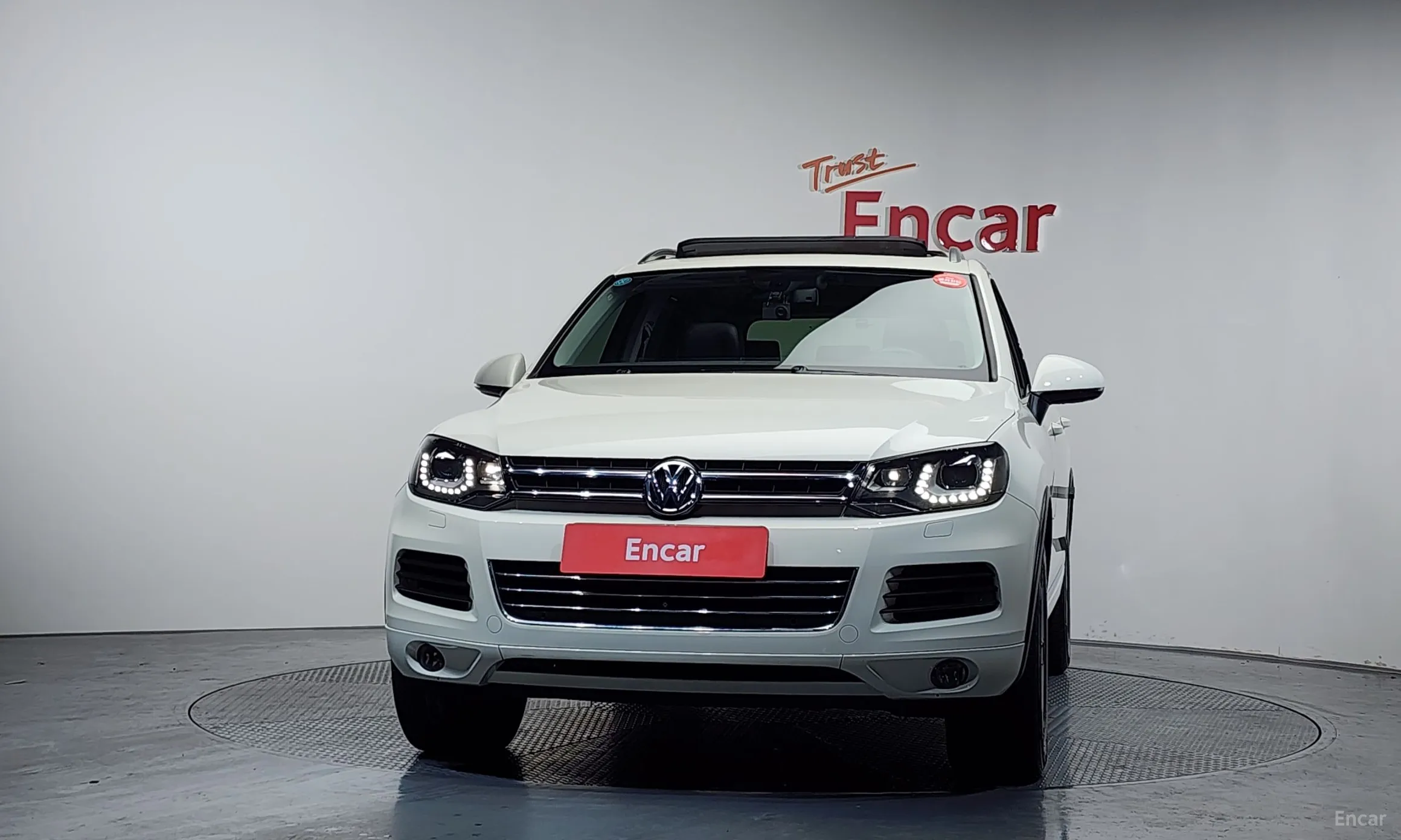 Volkswagen New Touareg превью 3