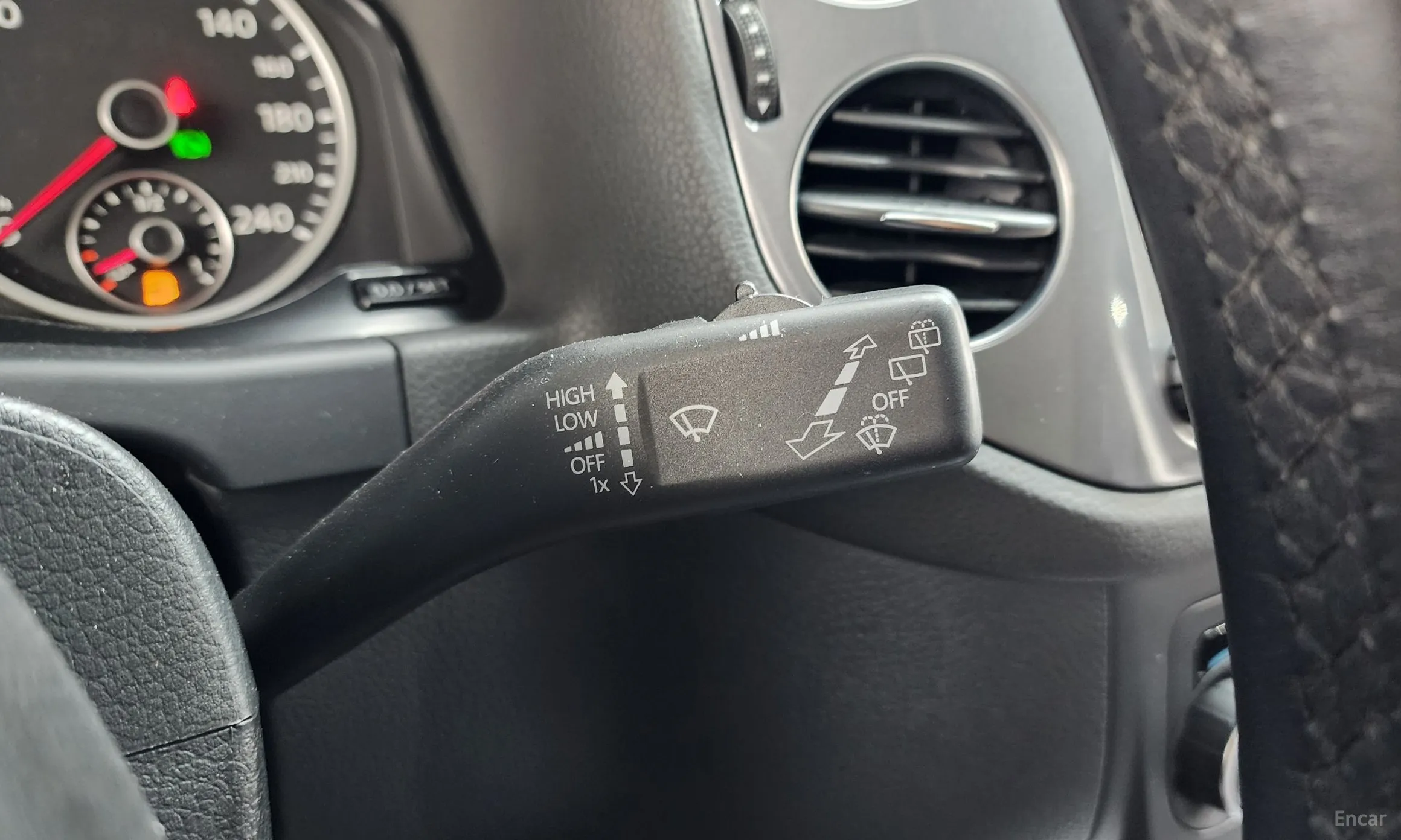 Volkswagen New Tiguan превью 18