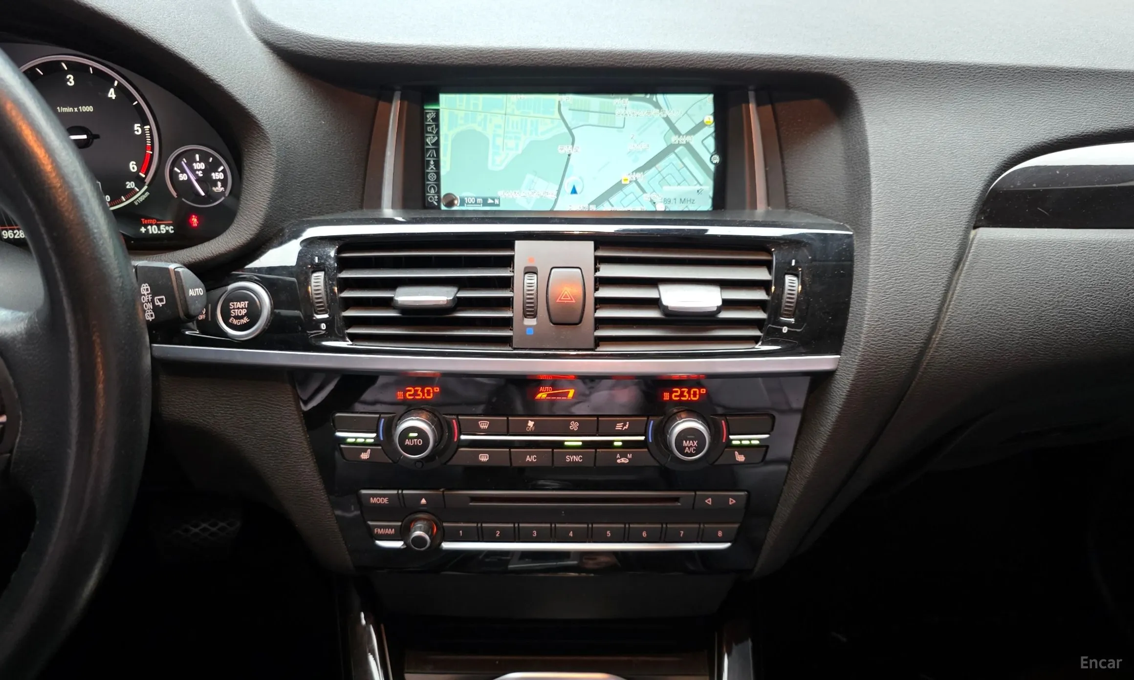 BMW X3 (F25) превью 16