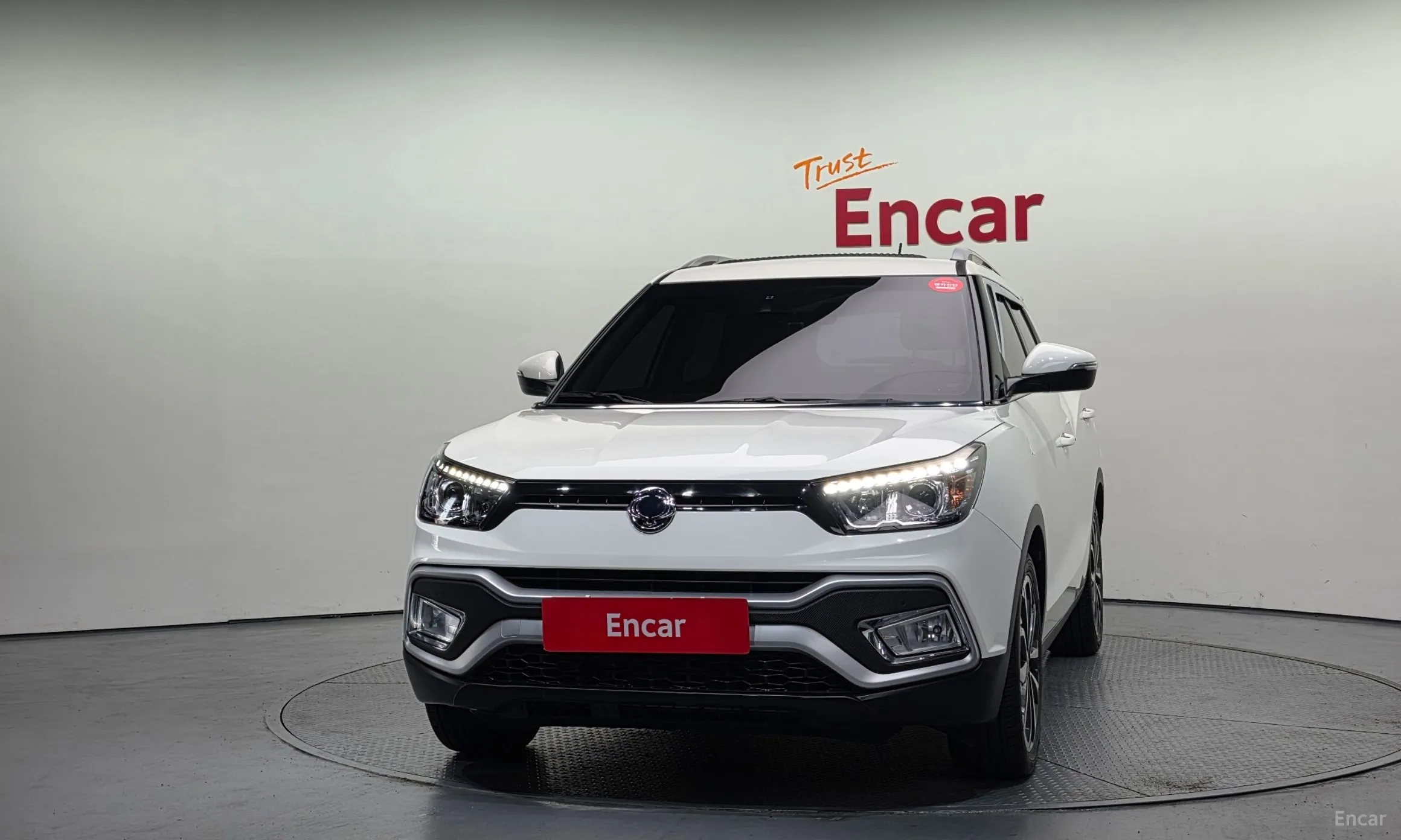 KG Mobility (SsangYong) Tivoli Air превью 3