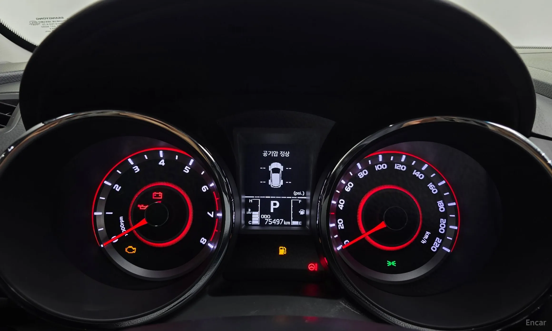 KG Mobility (SsangYong) Tivoli Air превью 8