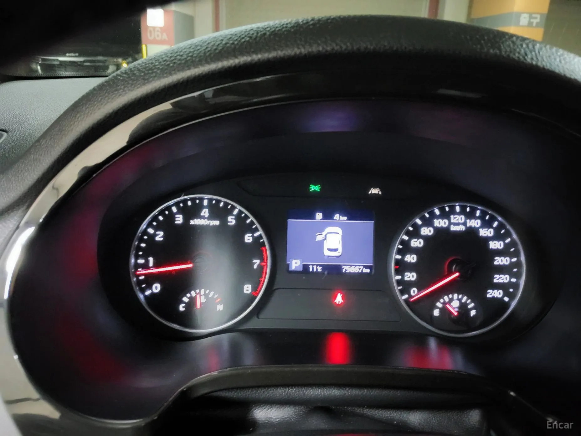 Kia Seltos превью 12