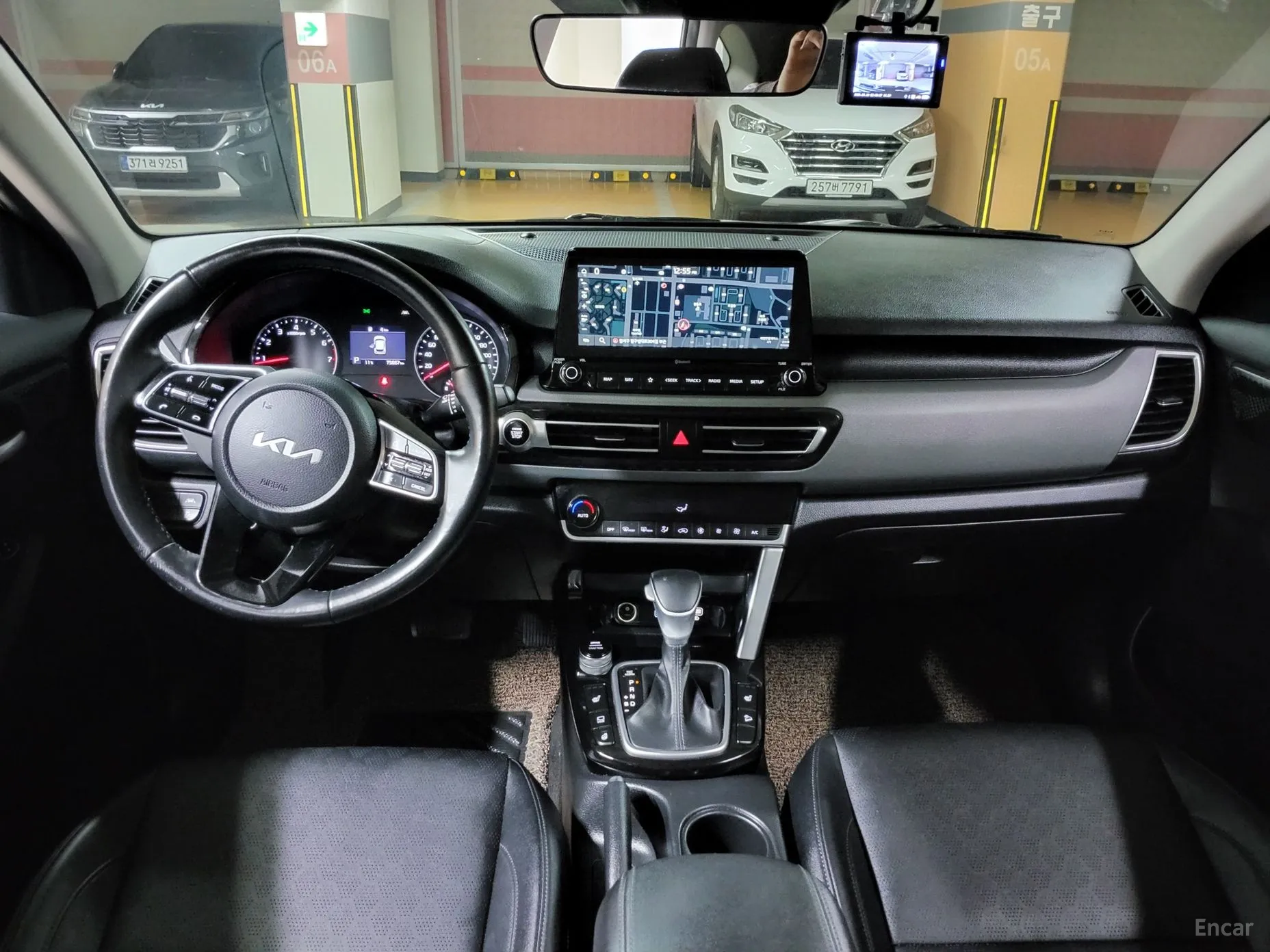 Kia Seltos превью 9