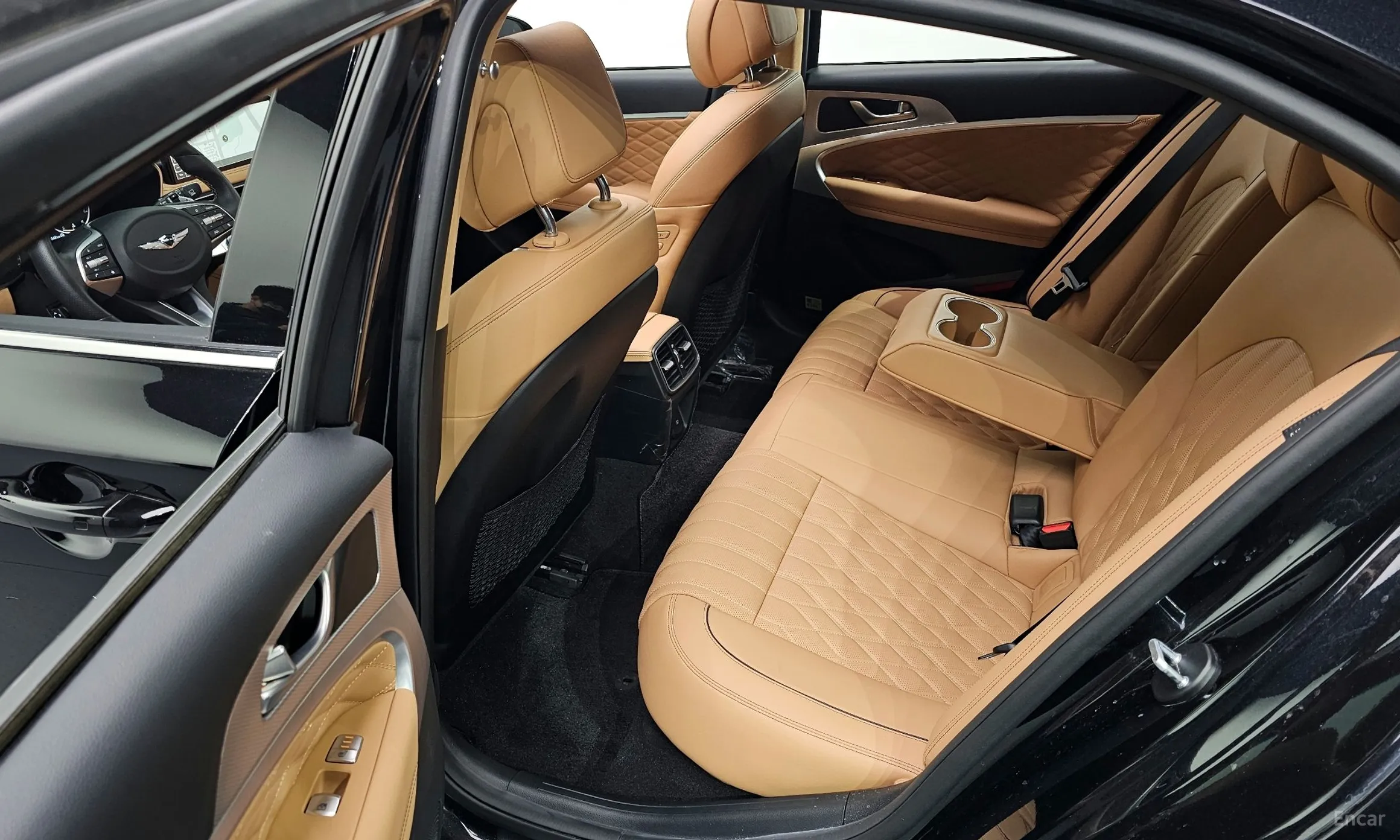 Genesis G70 Shooting Break превью 11