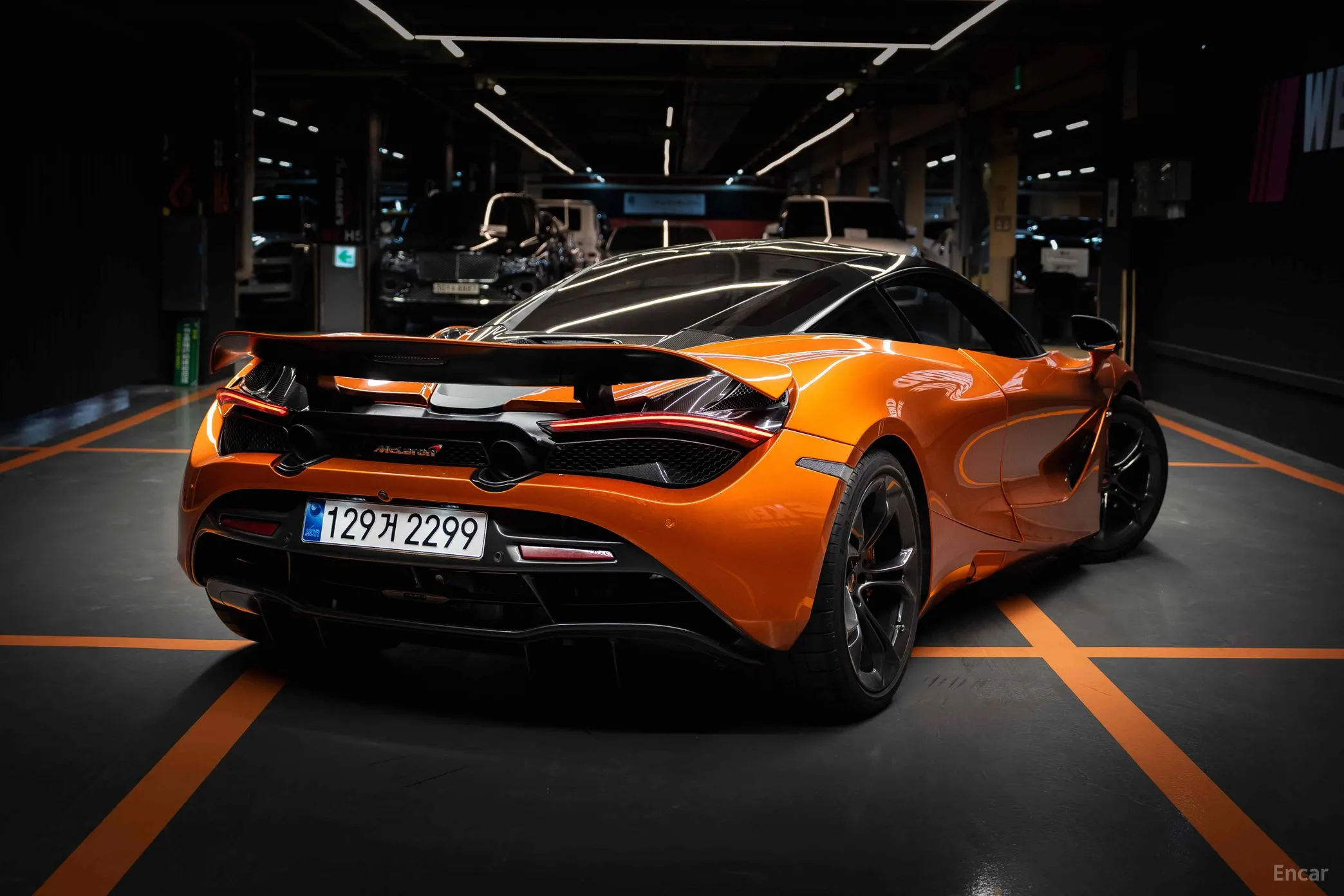 McLaren 720S превью 5