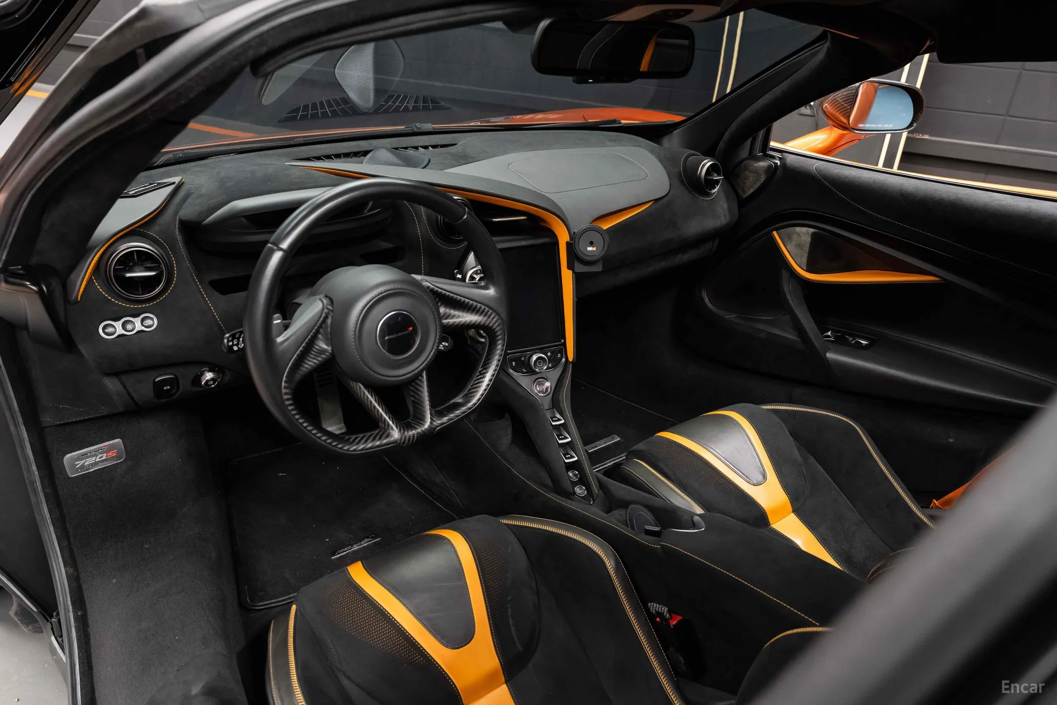 McLaren 720S превью 6