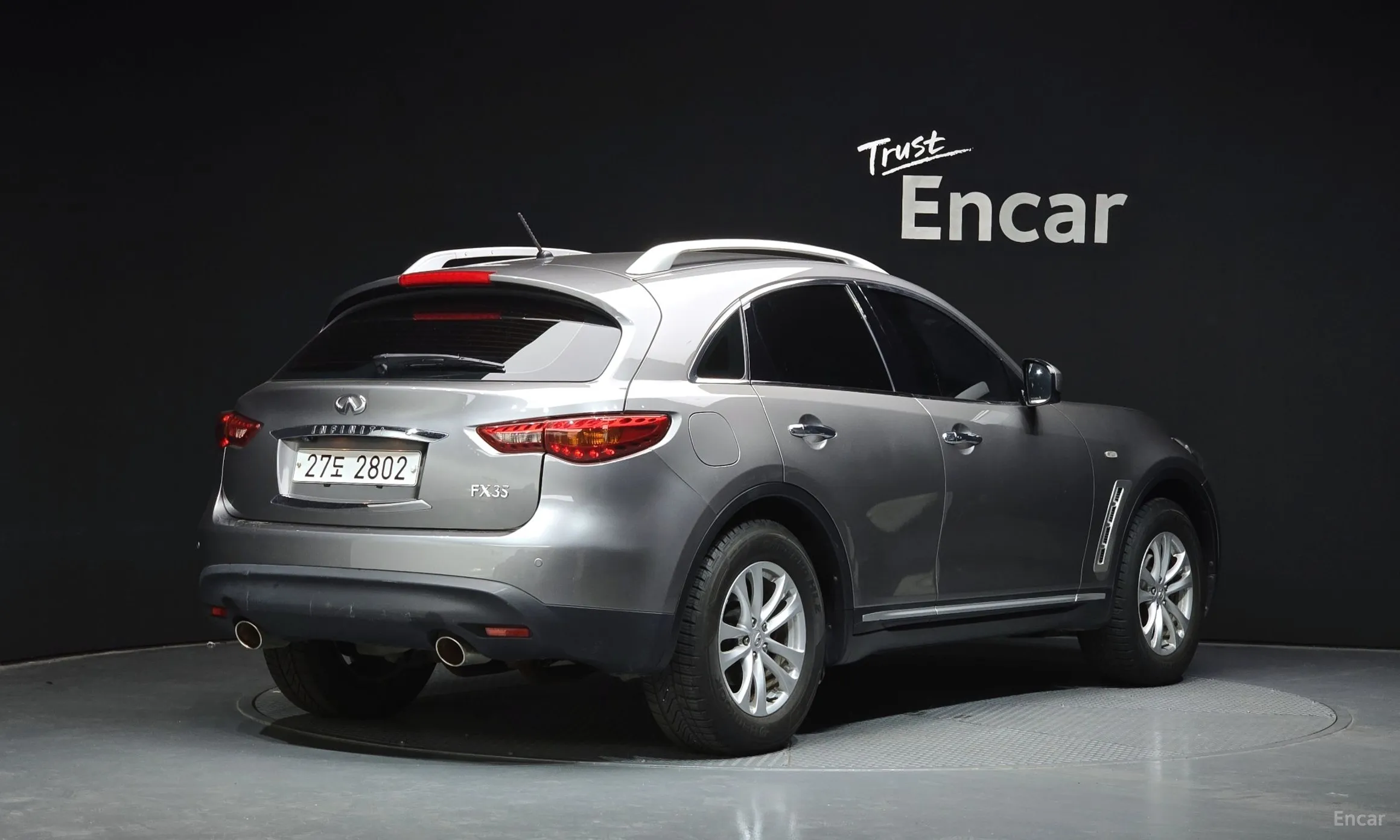 Infiniti FX35