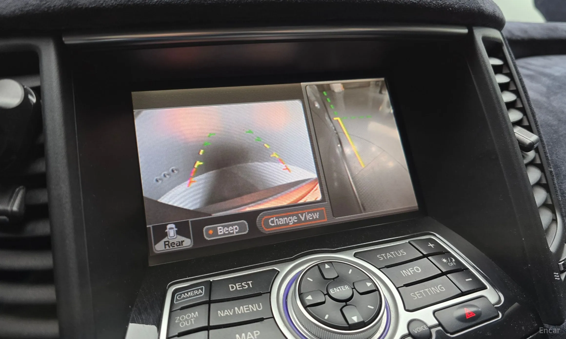 Infiniti FX35 превью 18