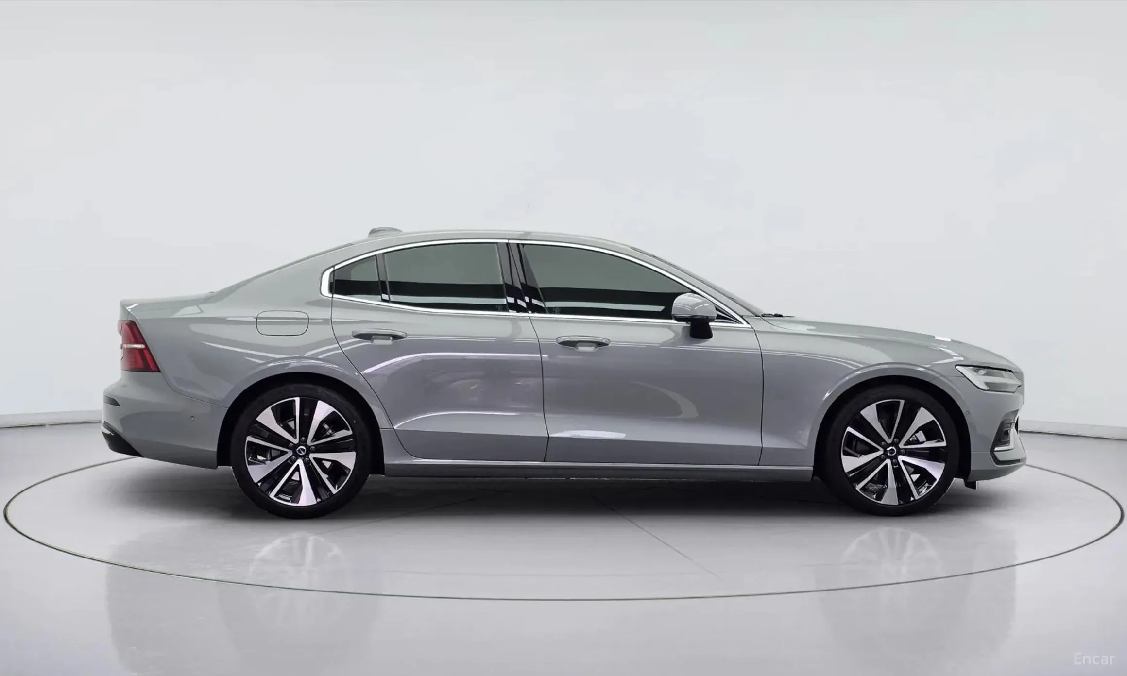 Volvo S60 3rd Generation превью 3