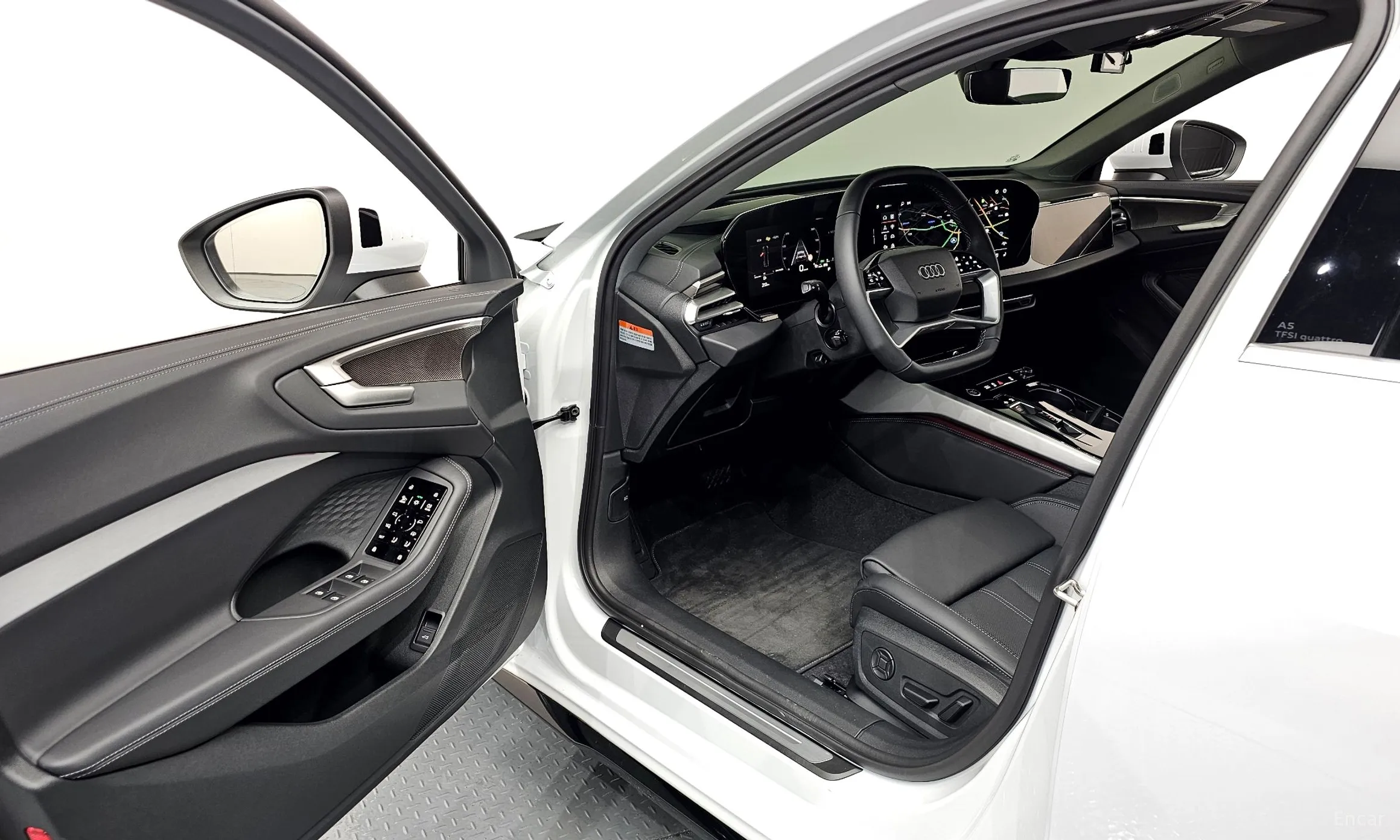 Audi A5 (B10) превью 10
