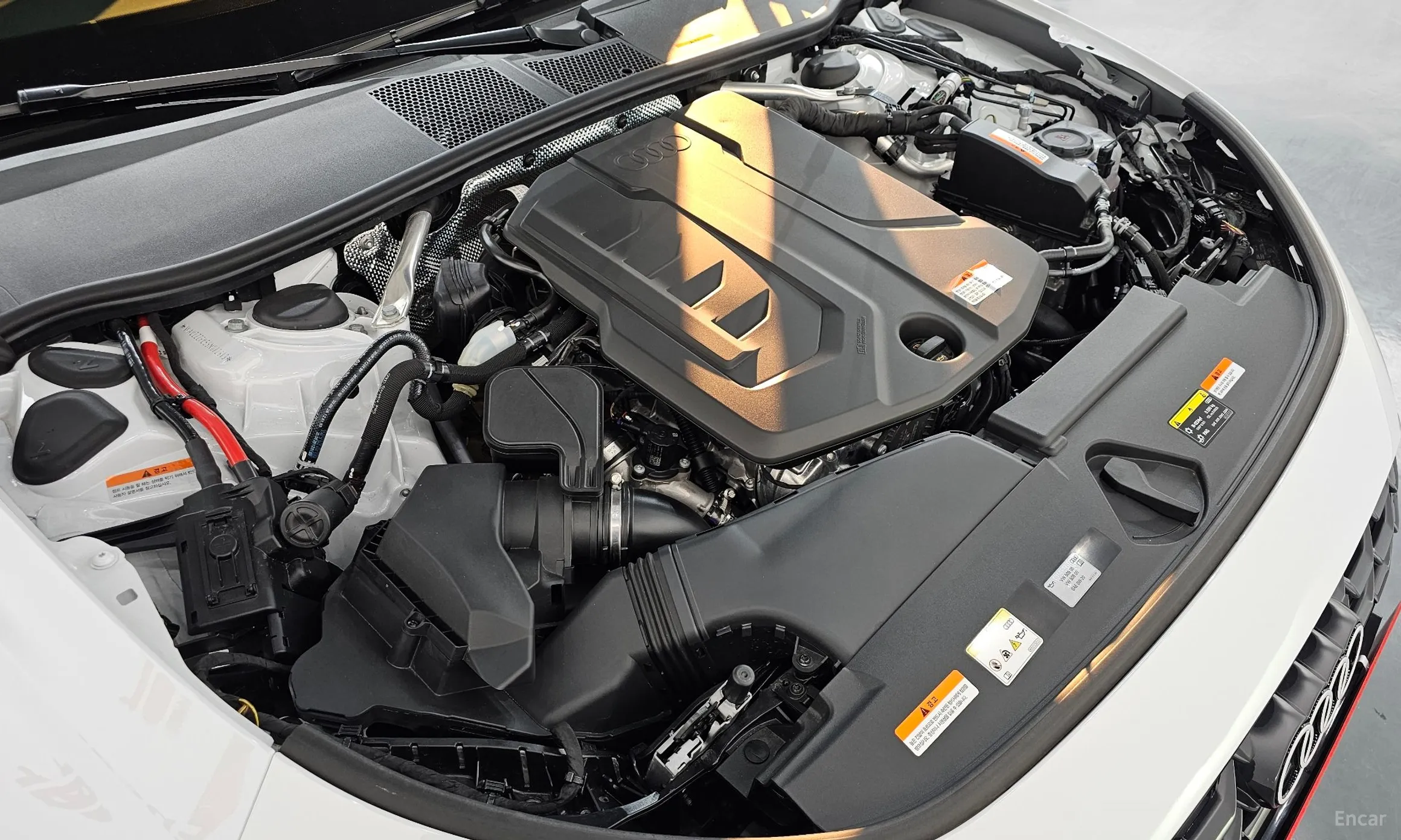 Audi A5 (B10) превью 6