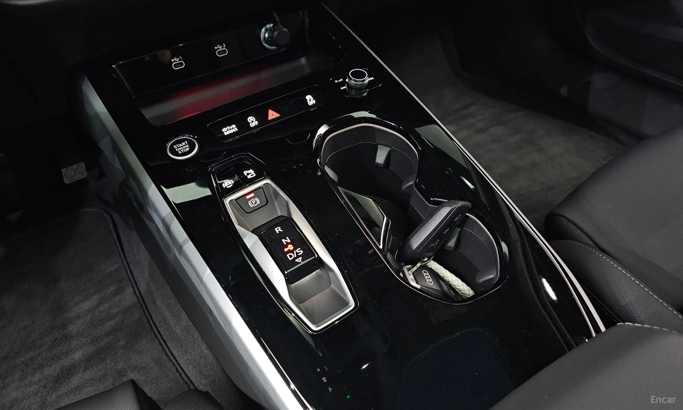Audi A5 (B10) превью 9