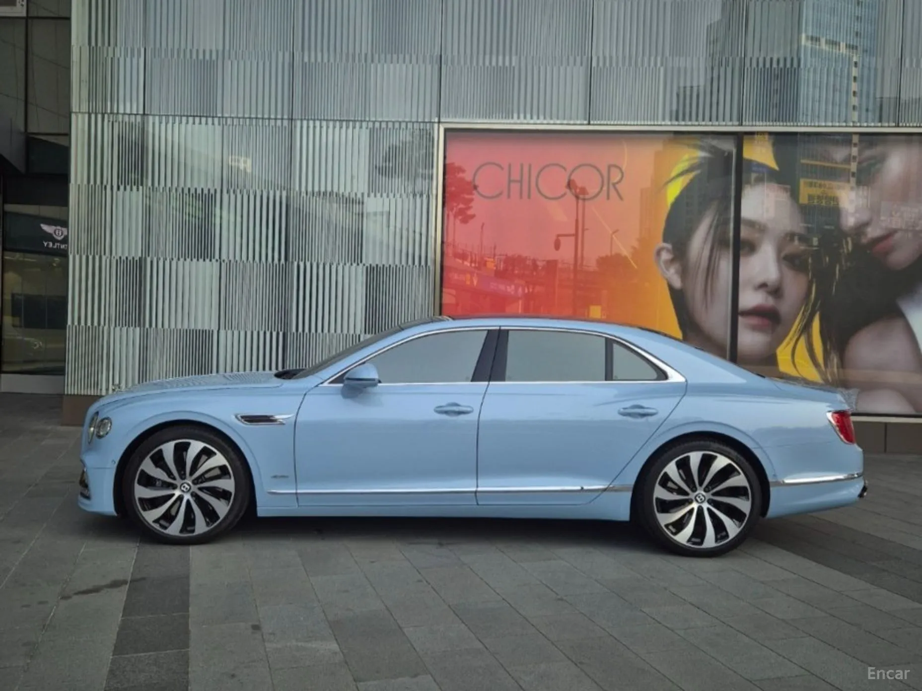 Bentley Flying Spur 3rd Generation превью 3