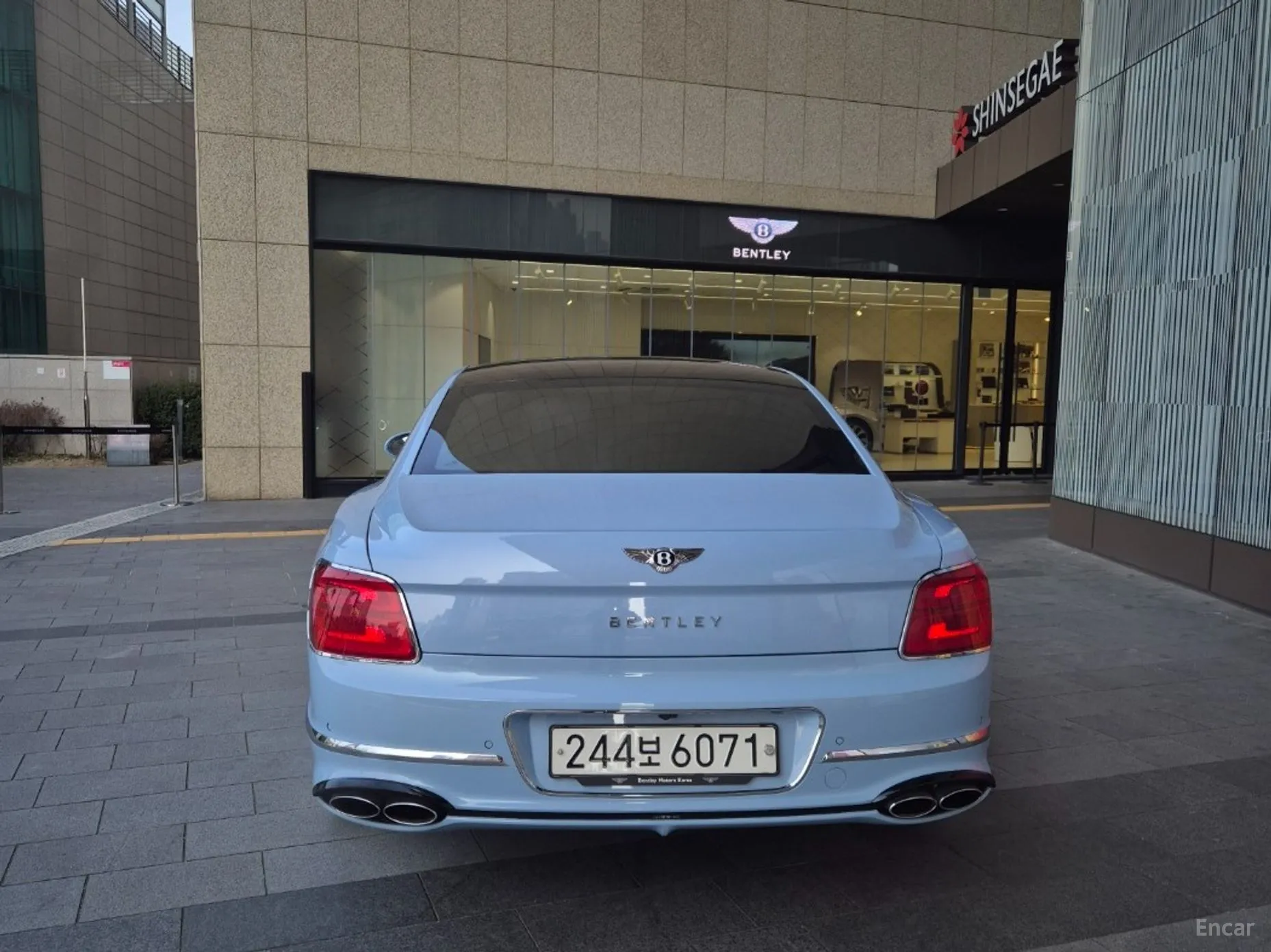 Bentley Flying Spur 3rd Generation превью 4