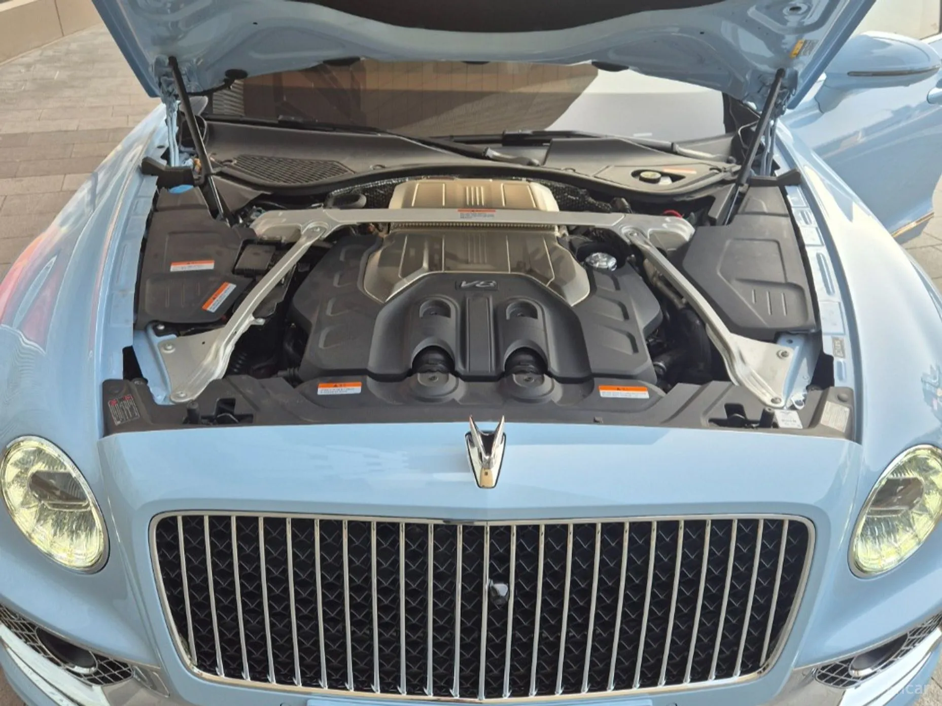 Bentley Flying Spur 3rd Generation превью 6