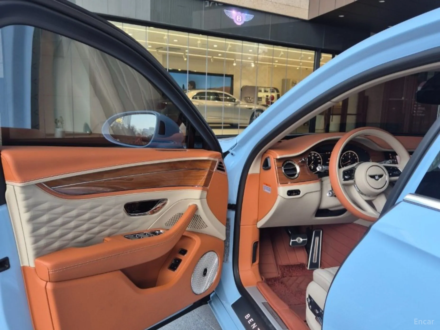 Bentley Flying Spur 3rd Generation превью 8