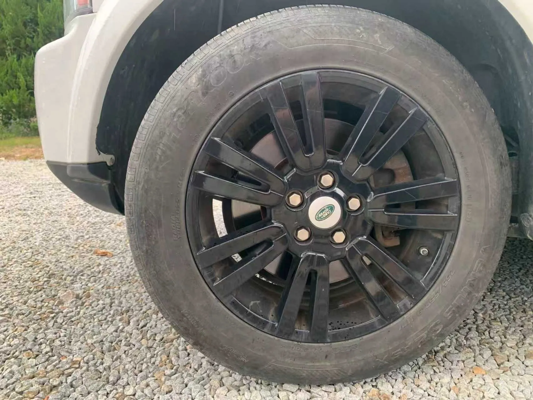 Land Rover Discovery 4 превью 5