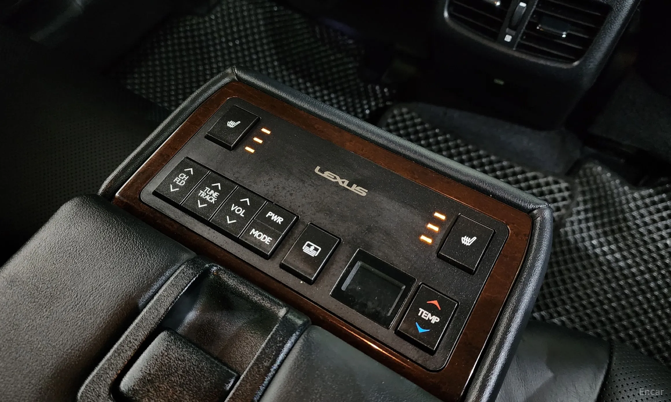 Lexus New ES300h превью 19