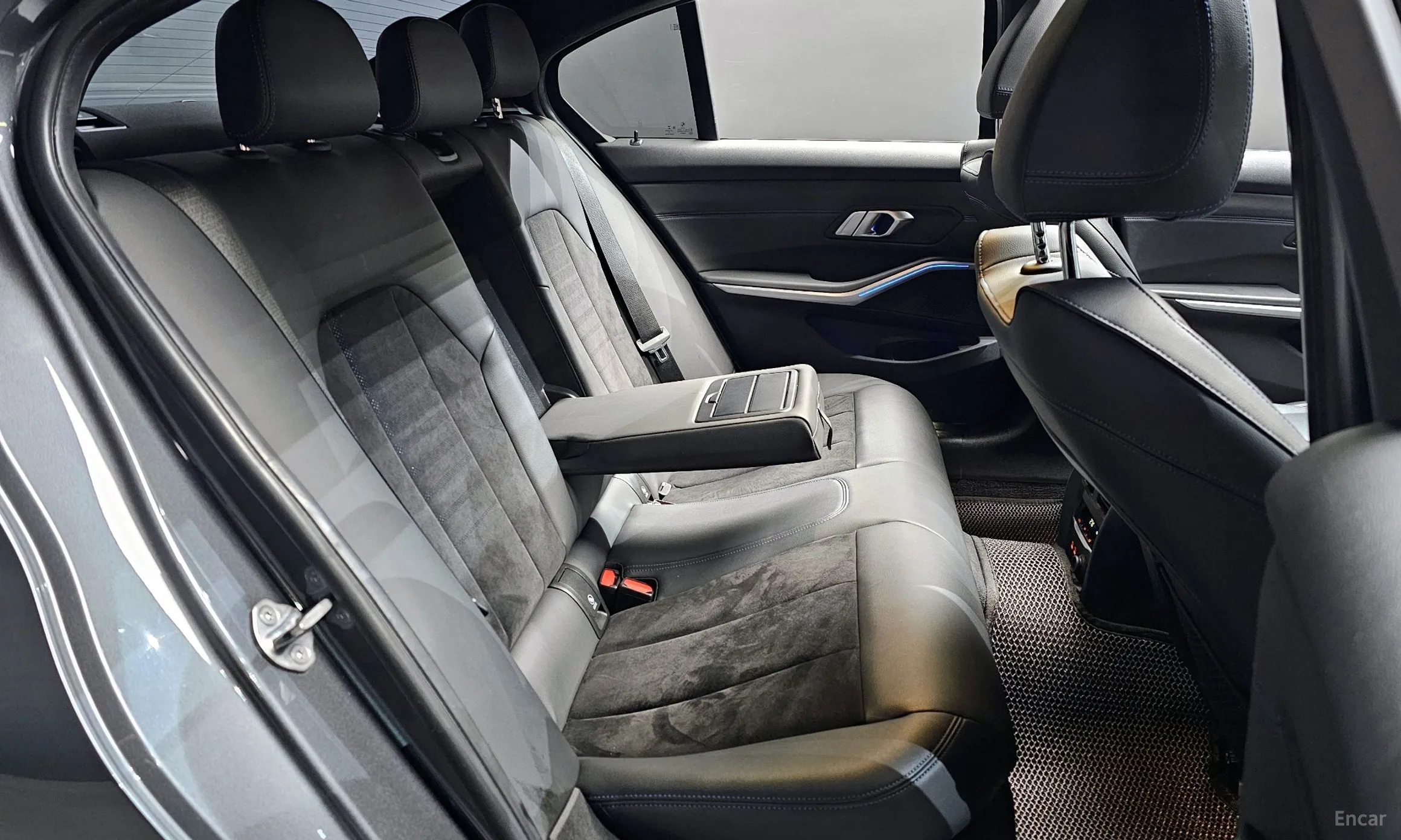 BMW 3 Series (G20) превью 12