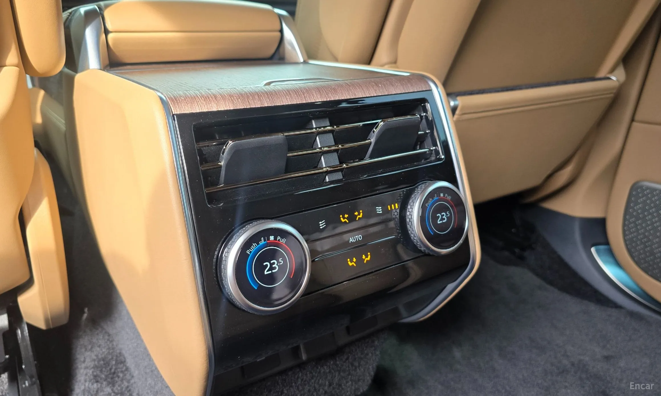 Land Rover Range Rover 5th Generation превью 16