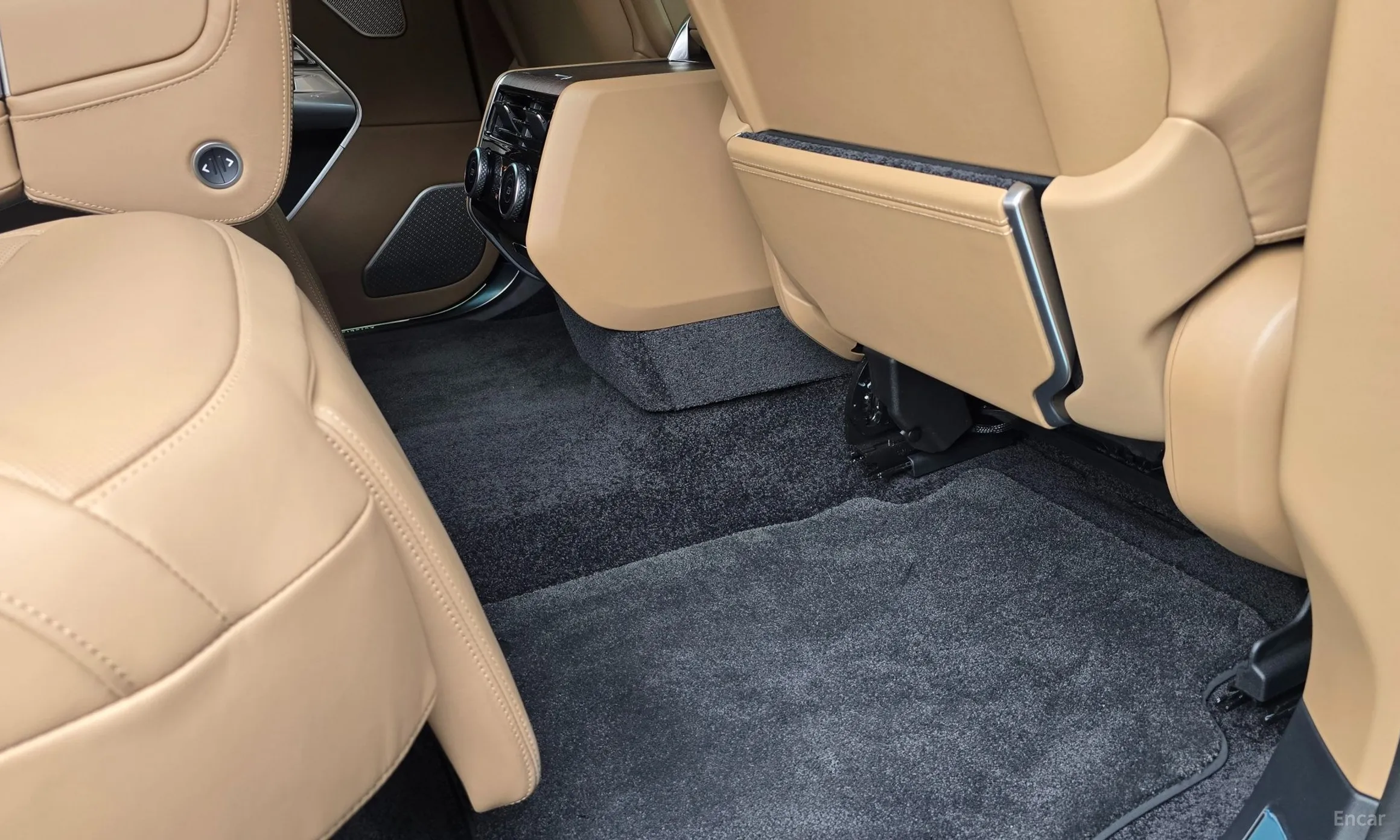 Land Rover Range Rover 5th Generation превью 17