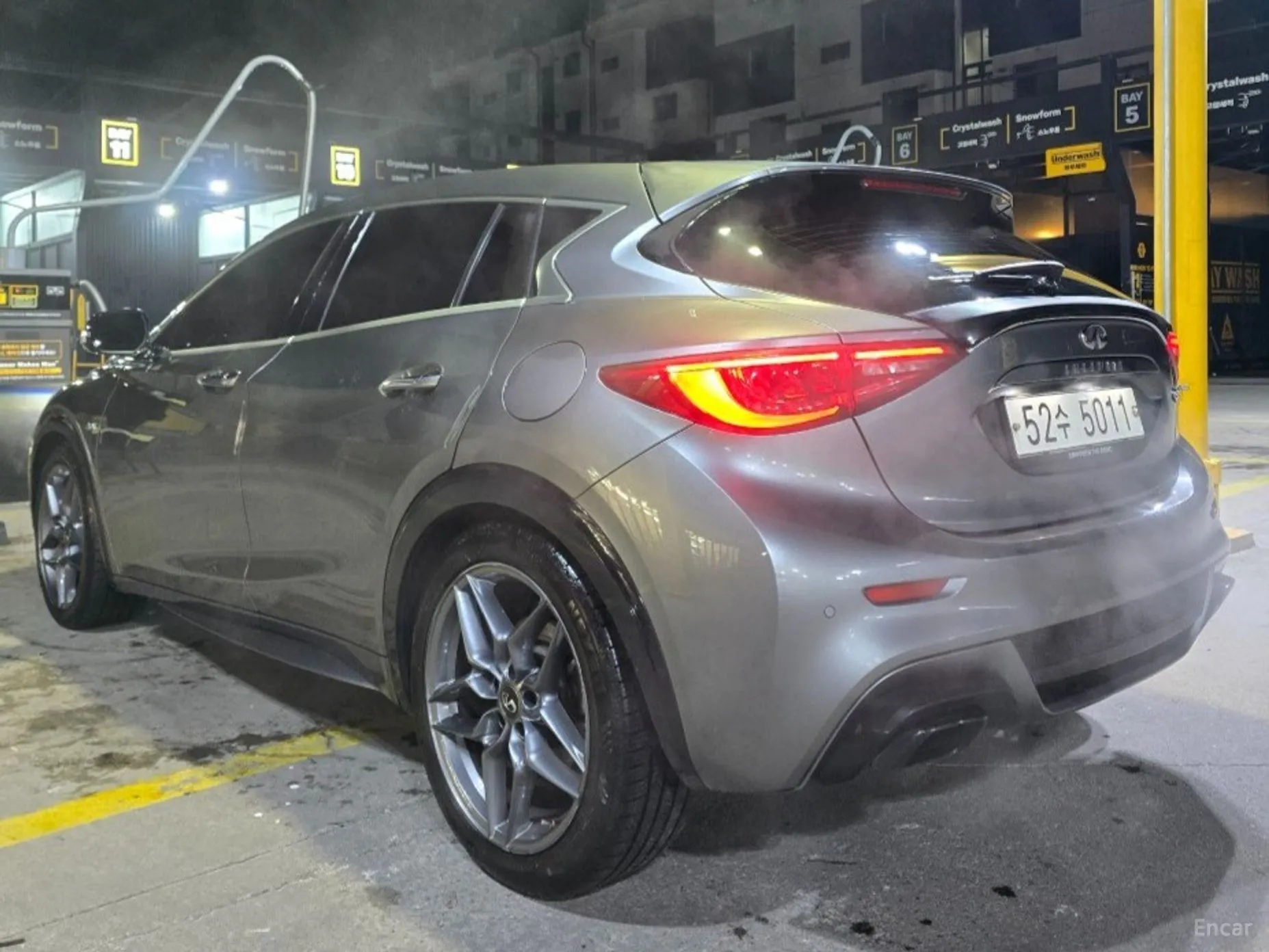 Infiniti Q30 превью 5
