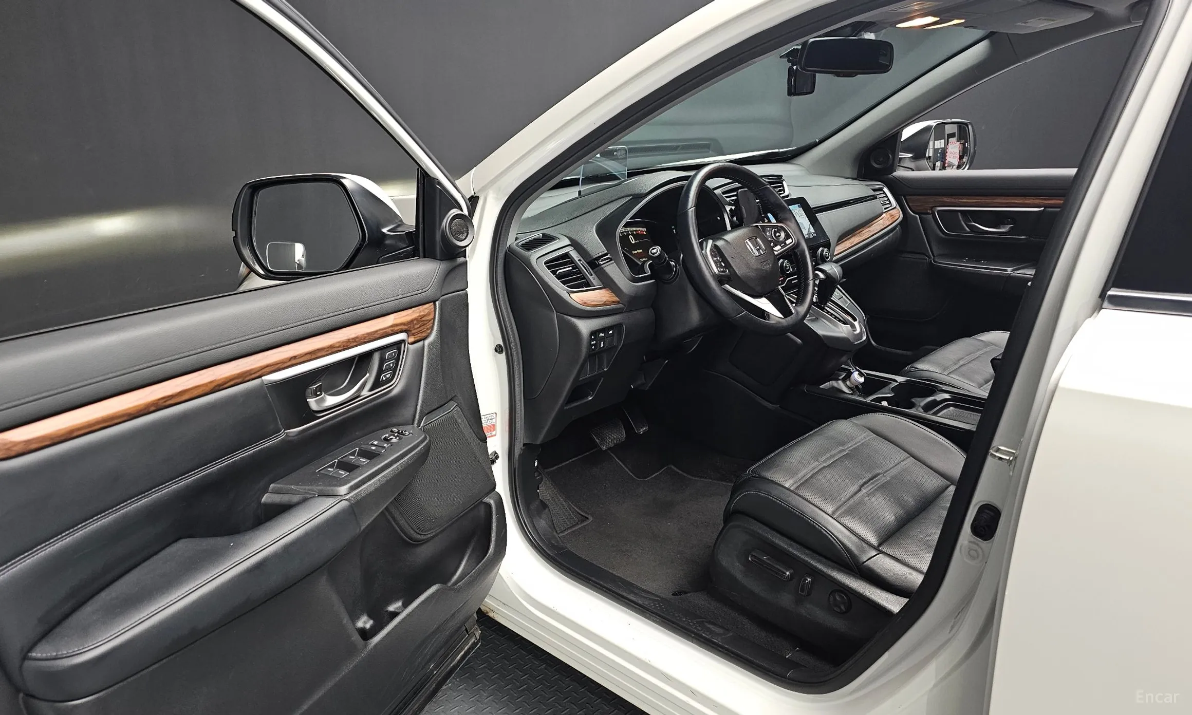 Honda CR-V 5th generation превью 11