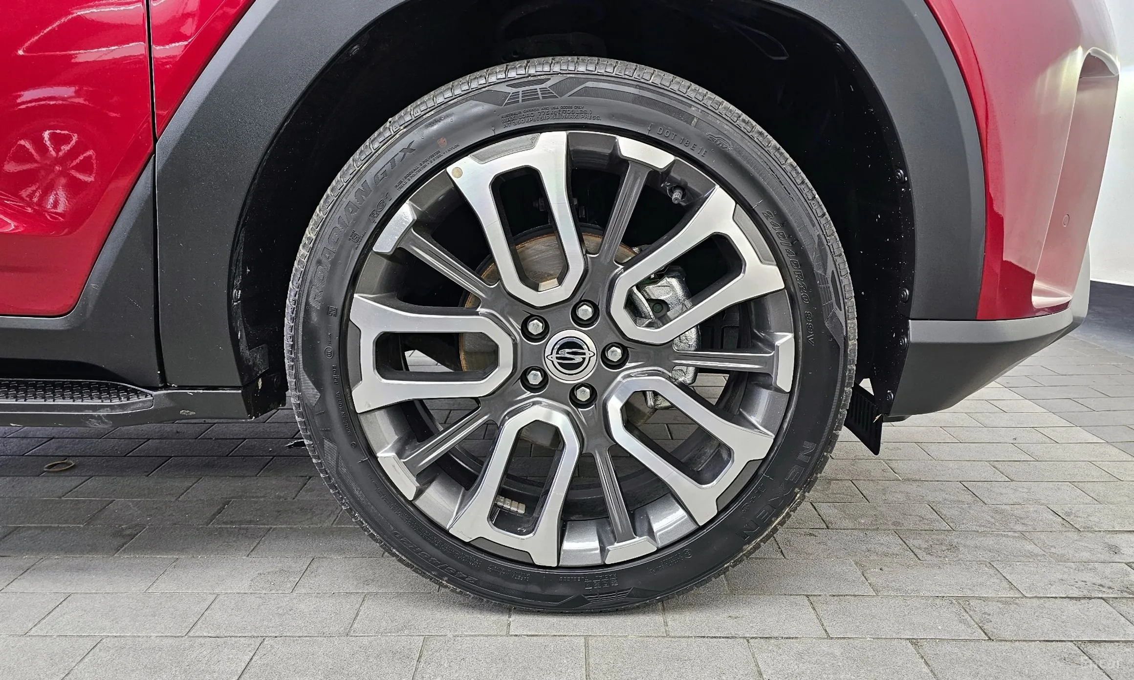 KG Mobility (SsangYong) Torres превью 5