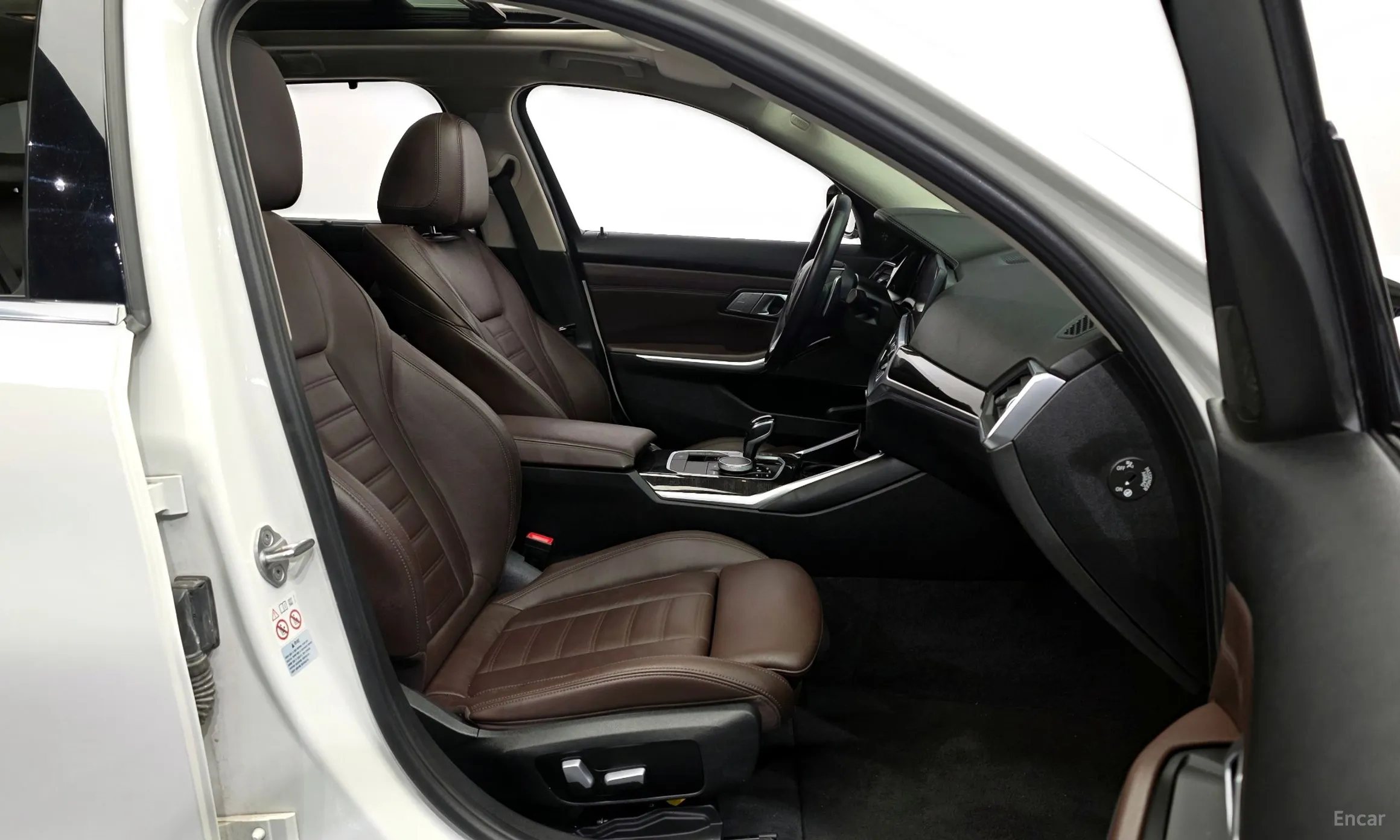 BMW 3 Series (G20) превью 11