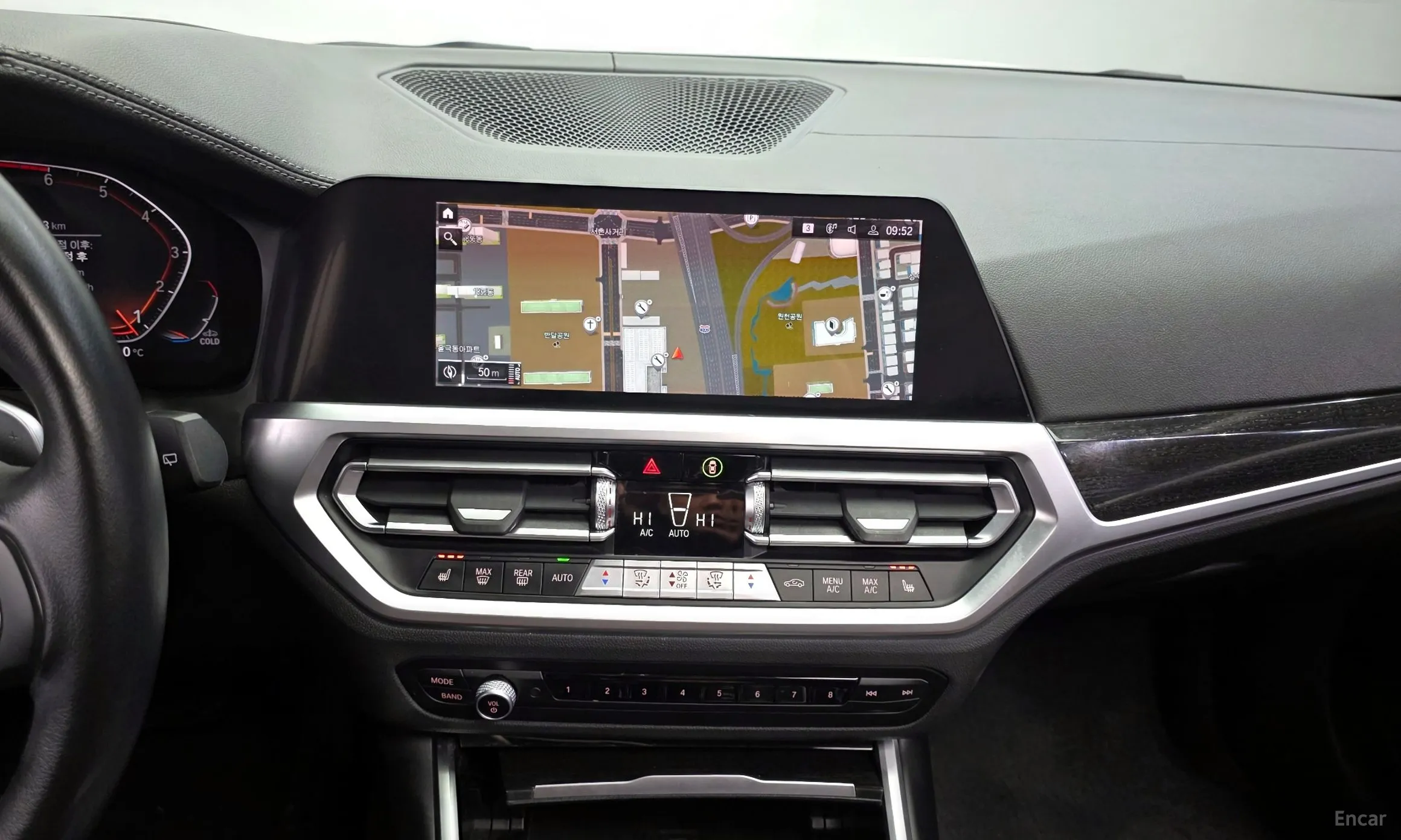 BMW 3 Series (G20) превью 14