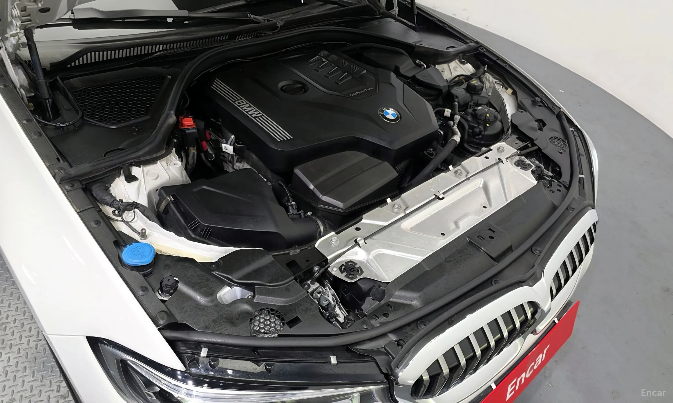 BMW 3 Series (G20) превью 6