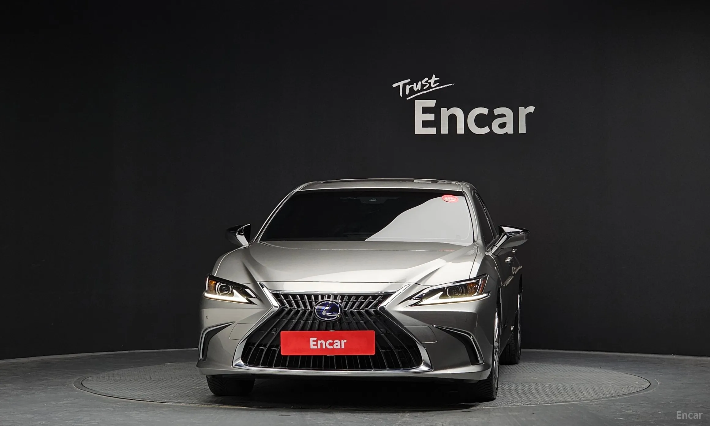 Lexus ES300h 7th Generation превью 3