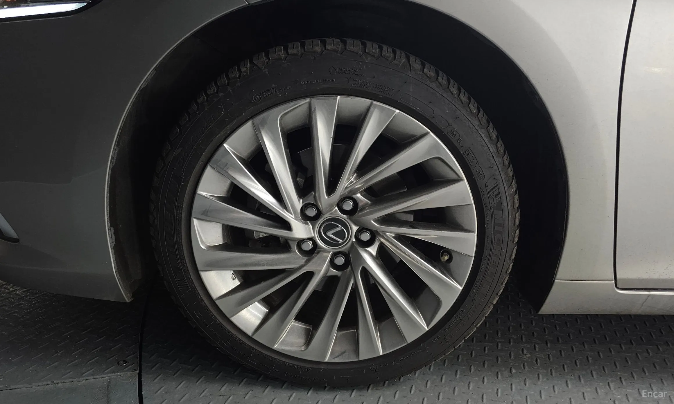 Lexus ES300h 7th Generation превью 5