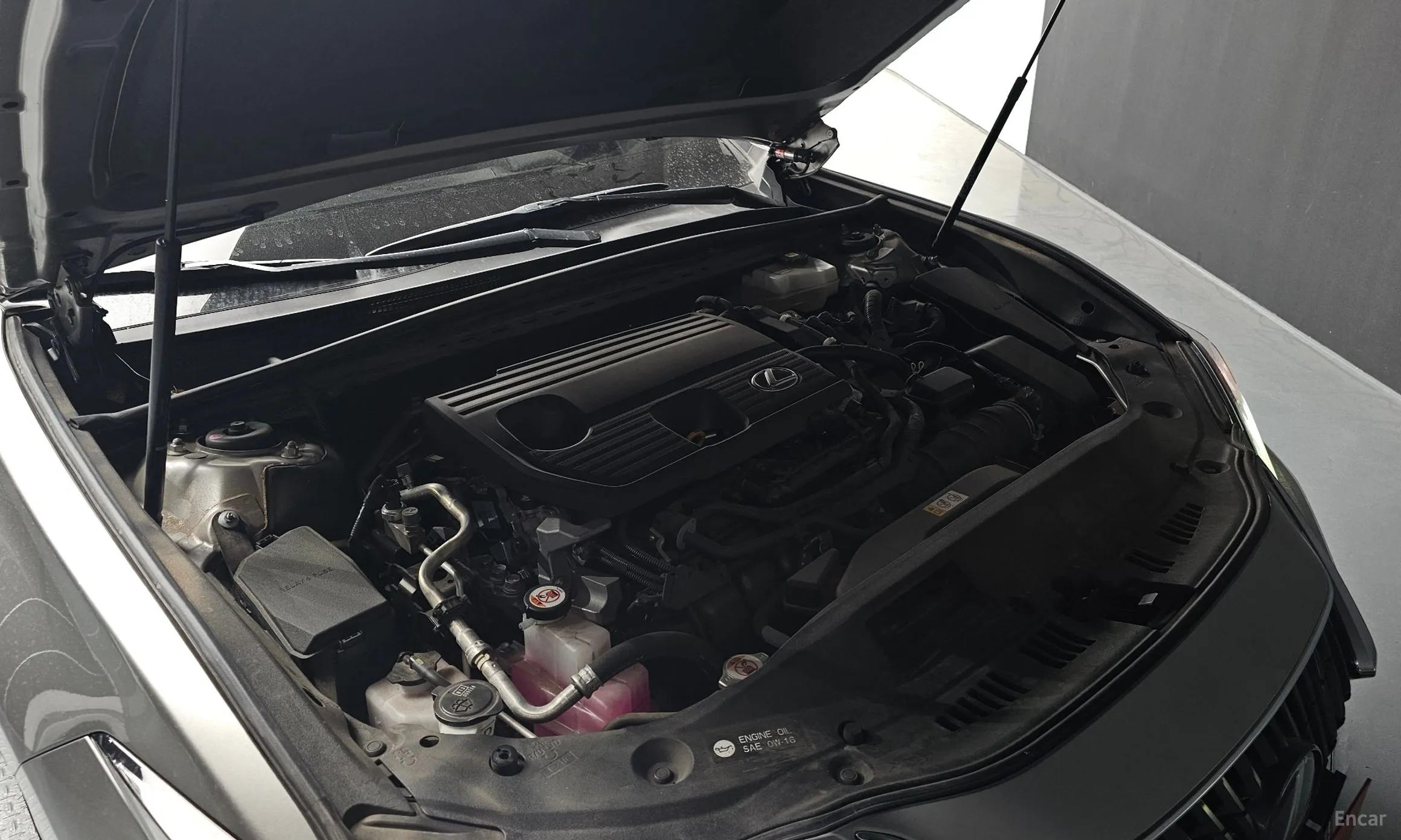 Lexus ES300h 7th Generation превью 6