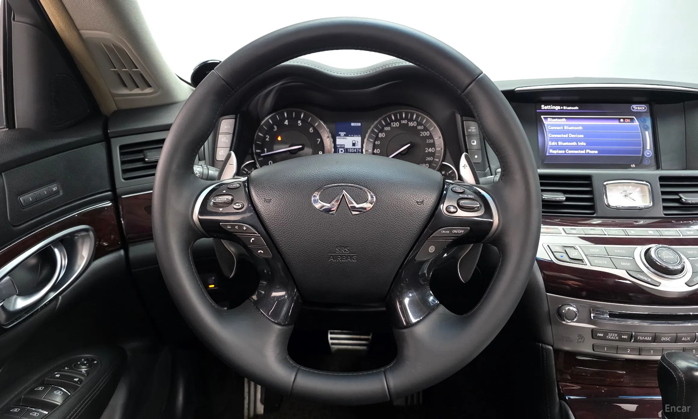 Infiniti M56 превью 13