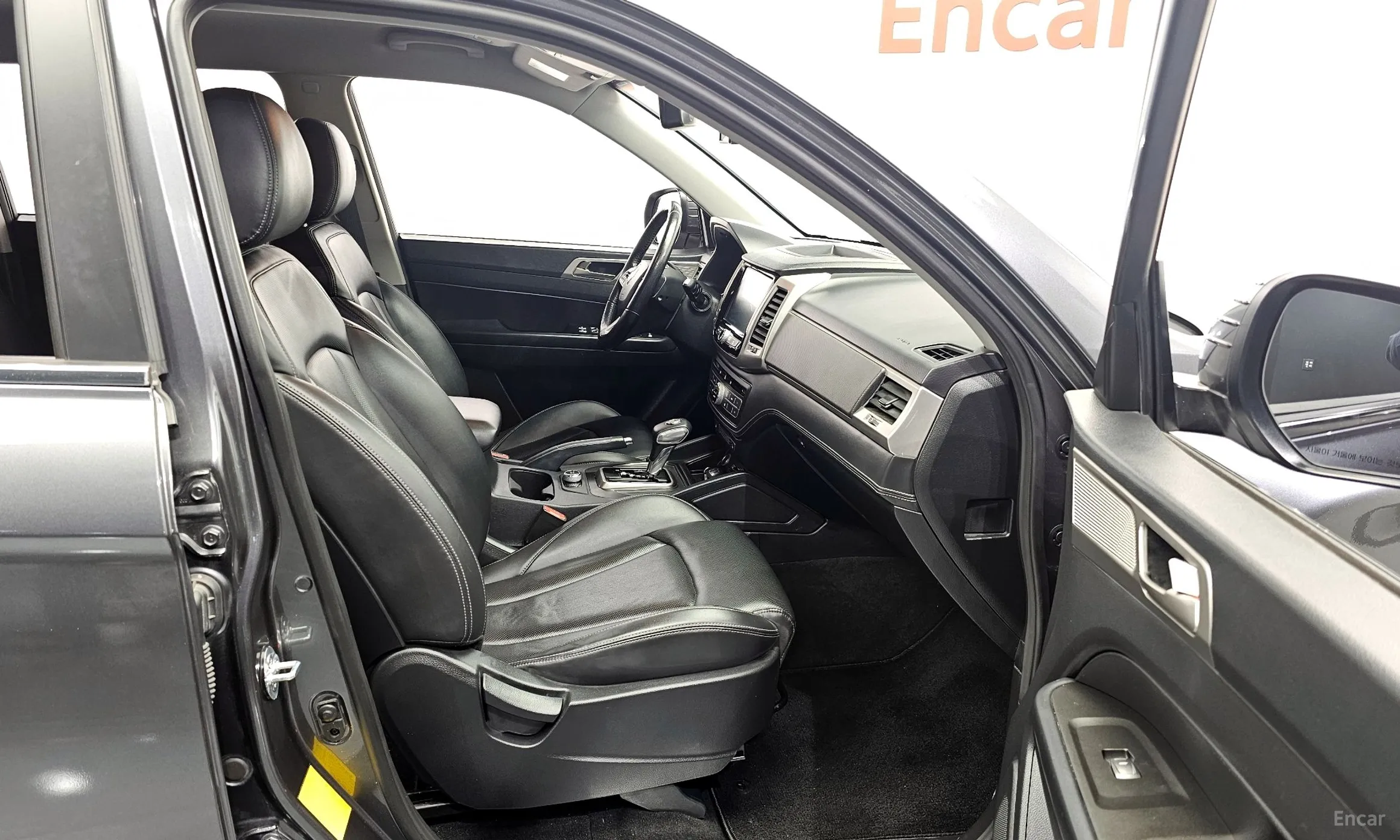 KG Mobility (SsangYong) Rexton Sports превью 11