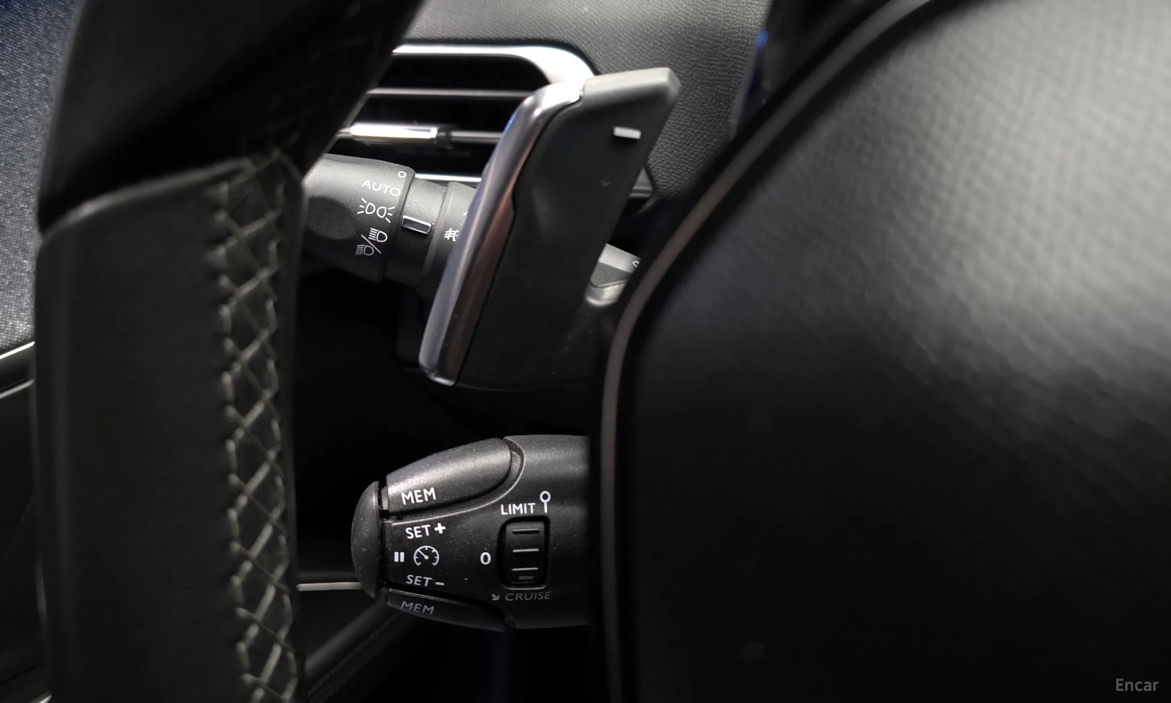 Peugeot 5008 2nd generation превью 18