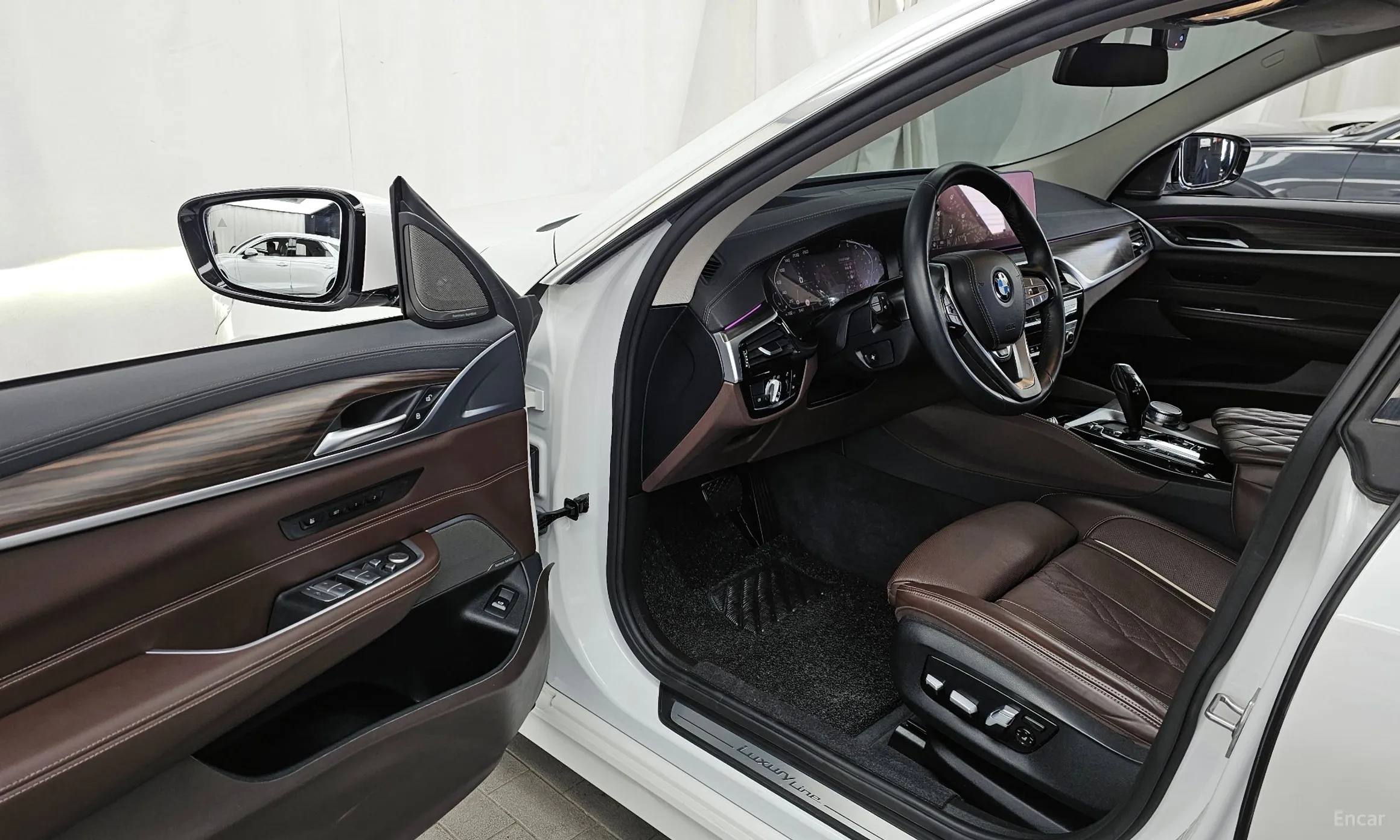 BMW 6-Series GT (G32) превью 10