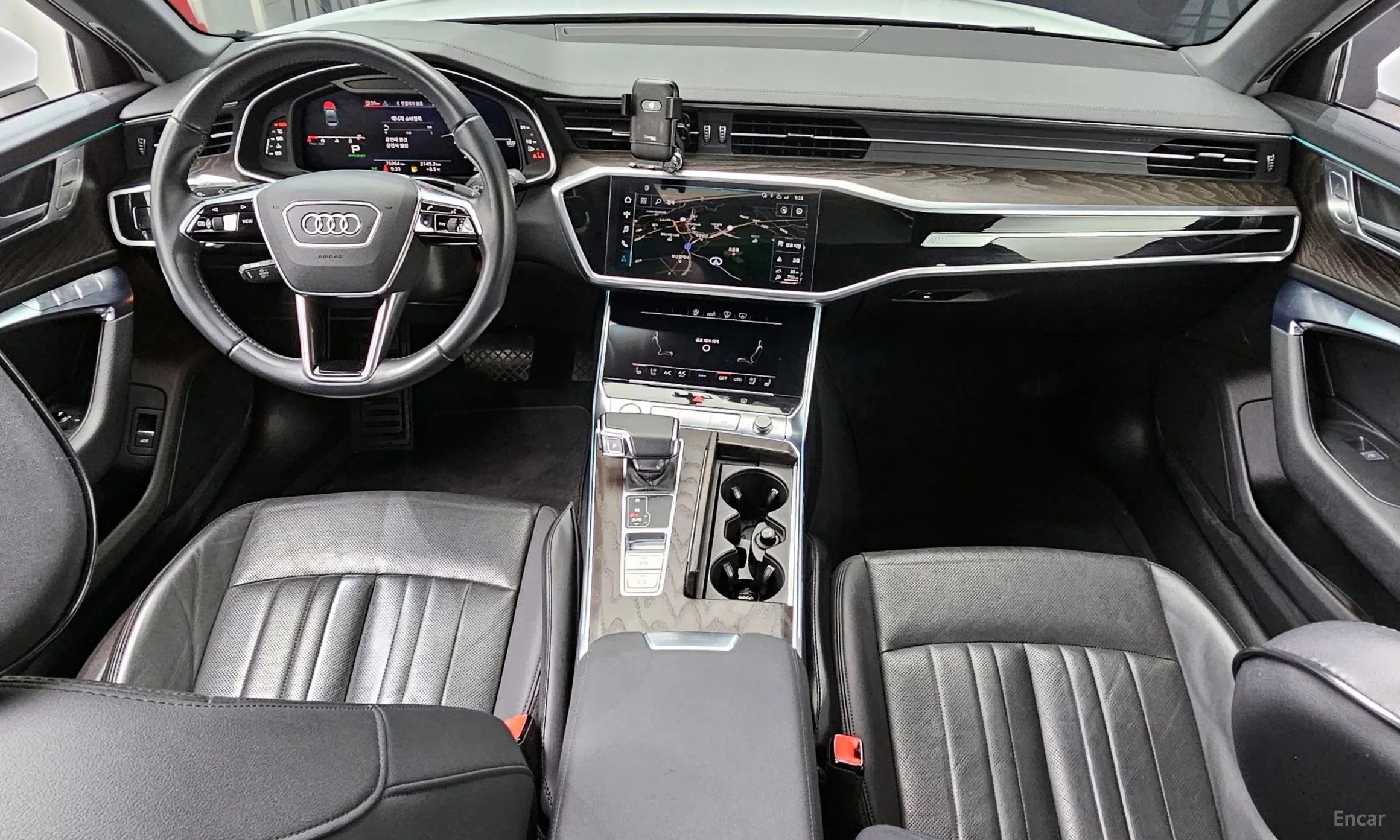 Audi A6 (C8) превью 7