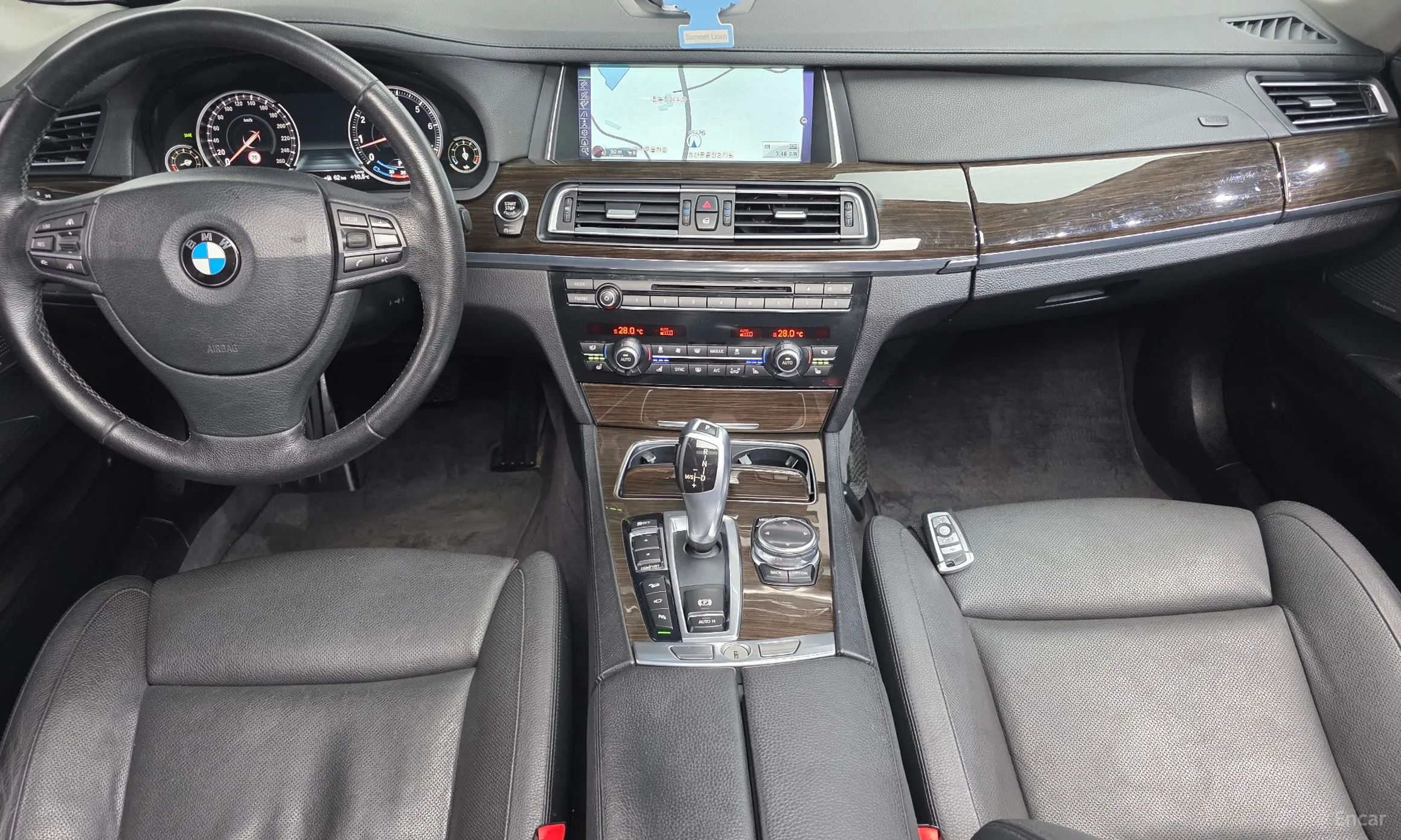 BMW 7 Series (F01) превью 7