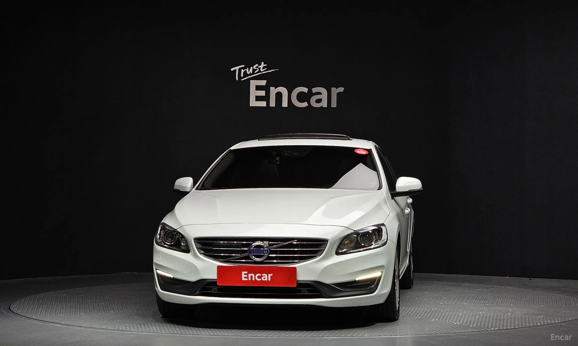 Volvo S60 превью 3