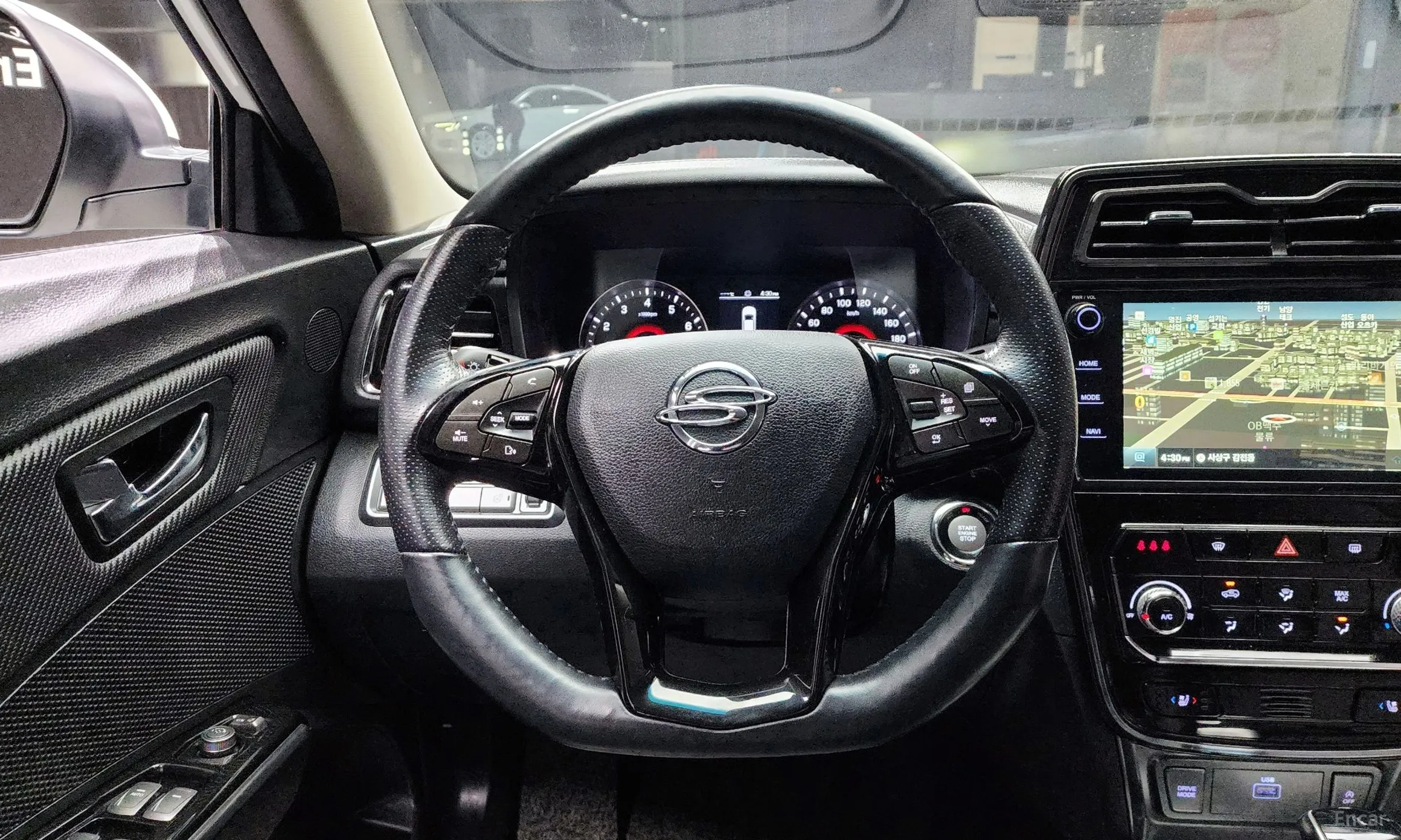 KG Mobility (SsangYong) Berry New Tivoli превью 15